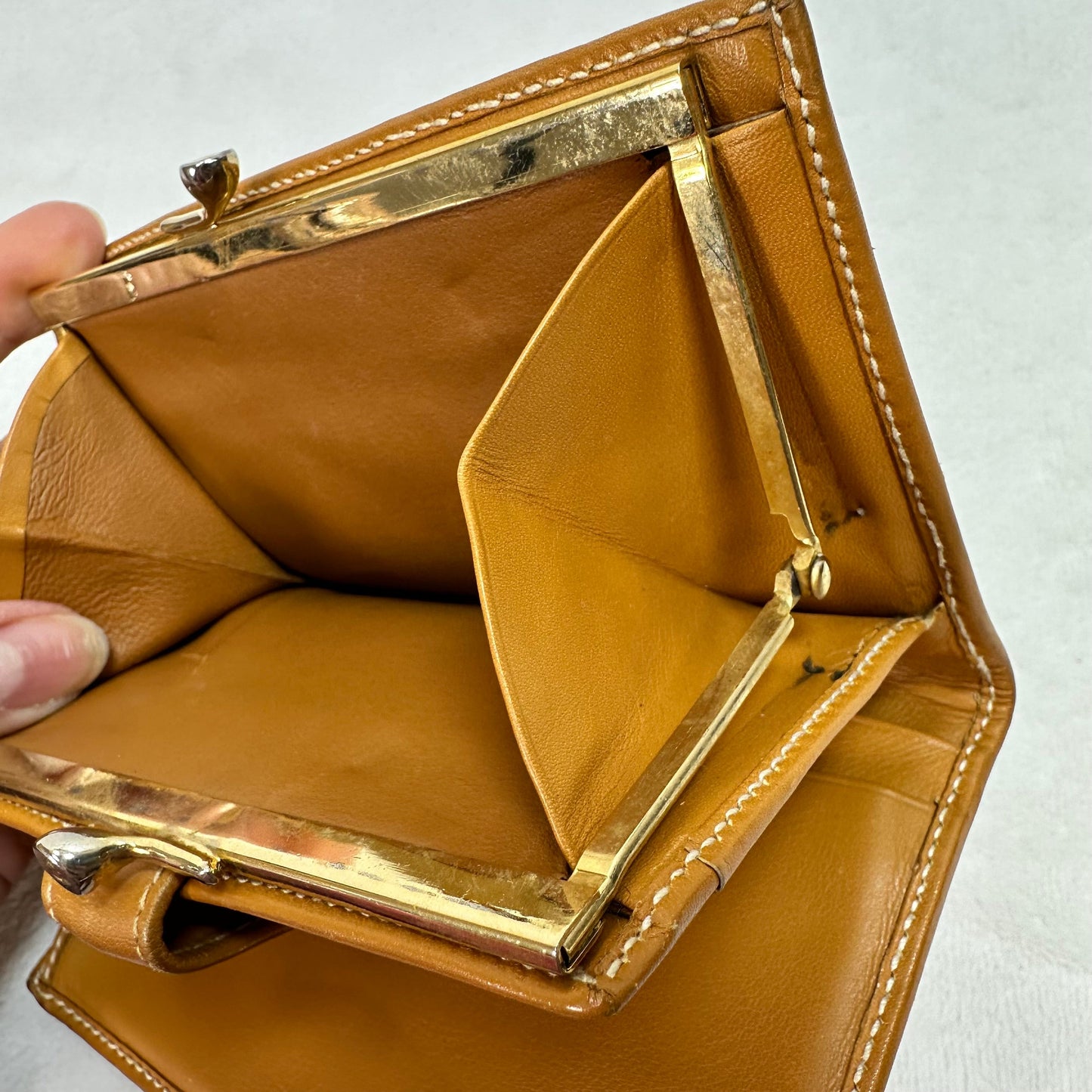 Wallet Luxury Designer By Gucci, Size: small