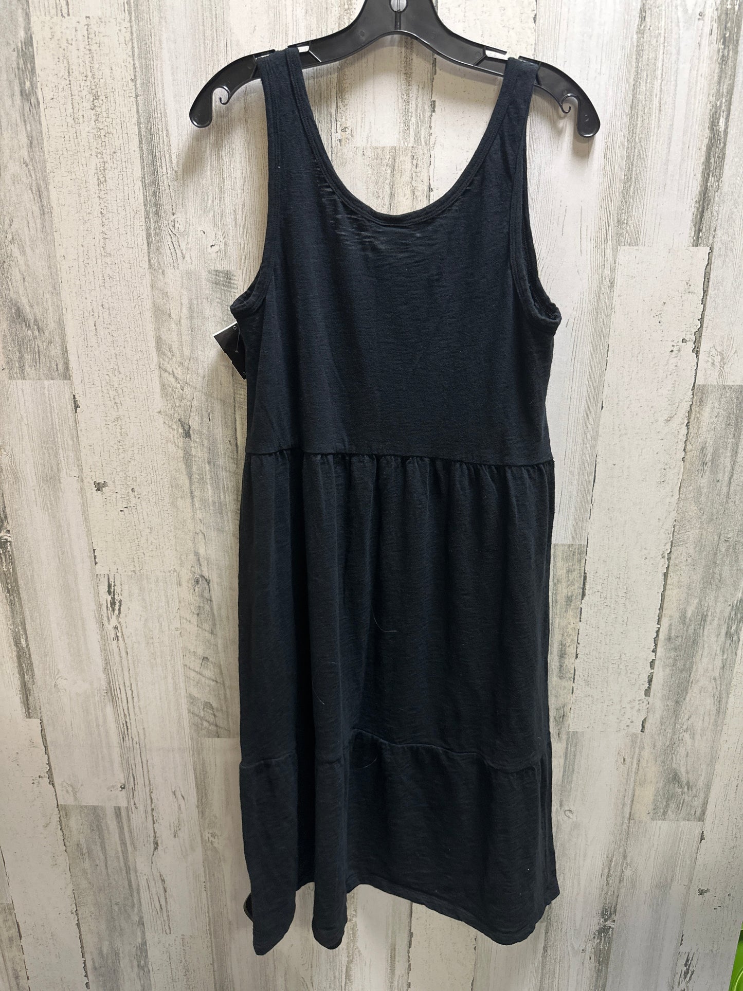 Dress Casual Short By Gap Size: M