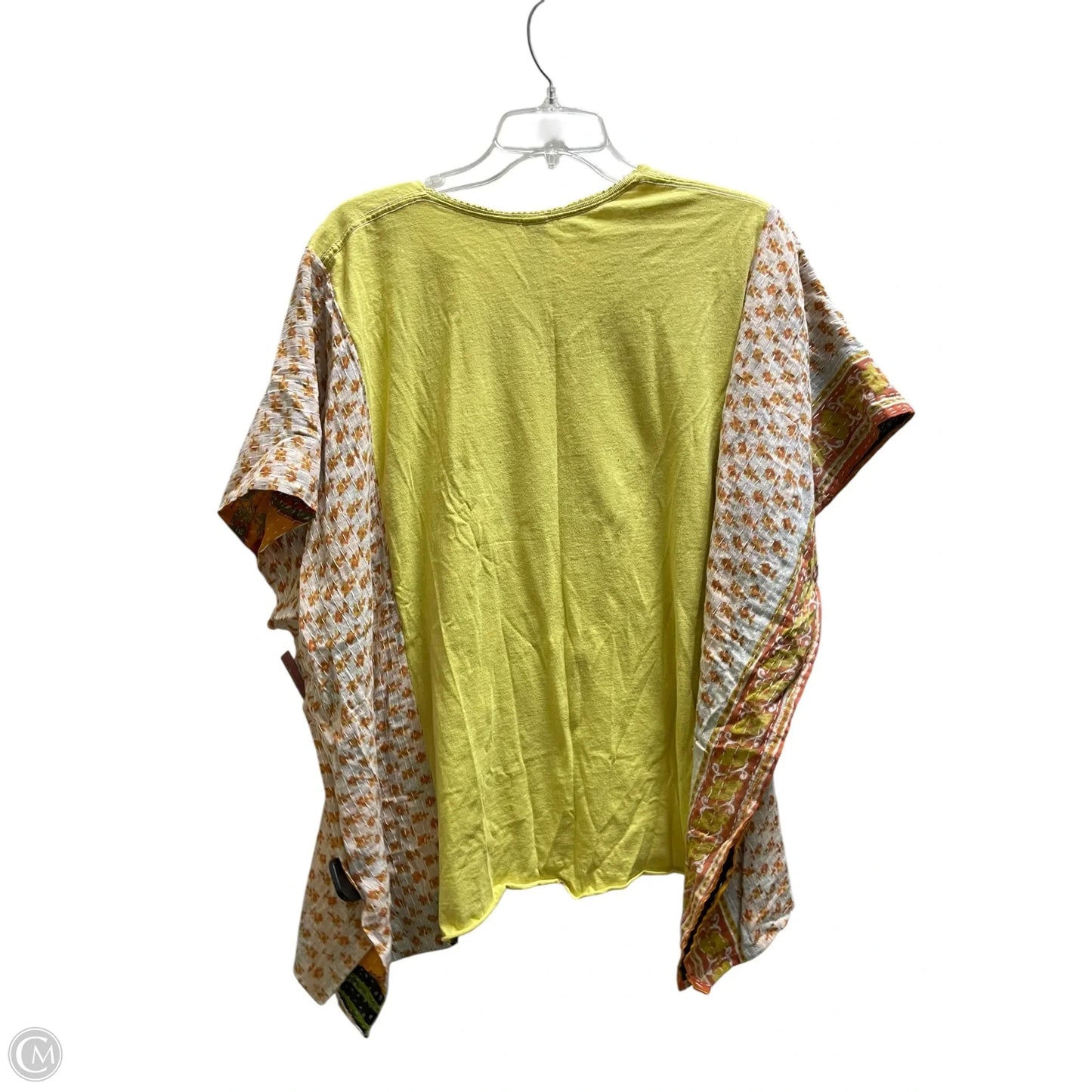Top Sleeveless By Gildan In Yellow, Size: L