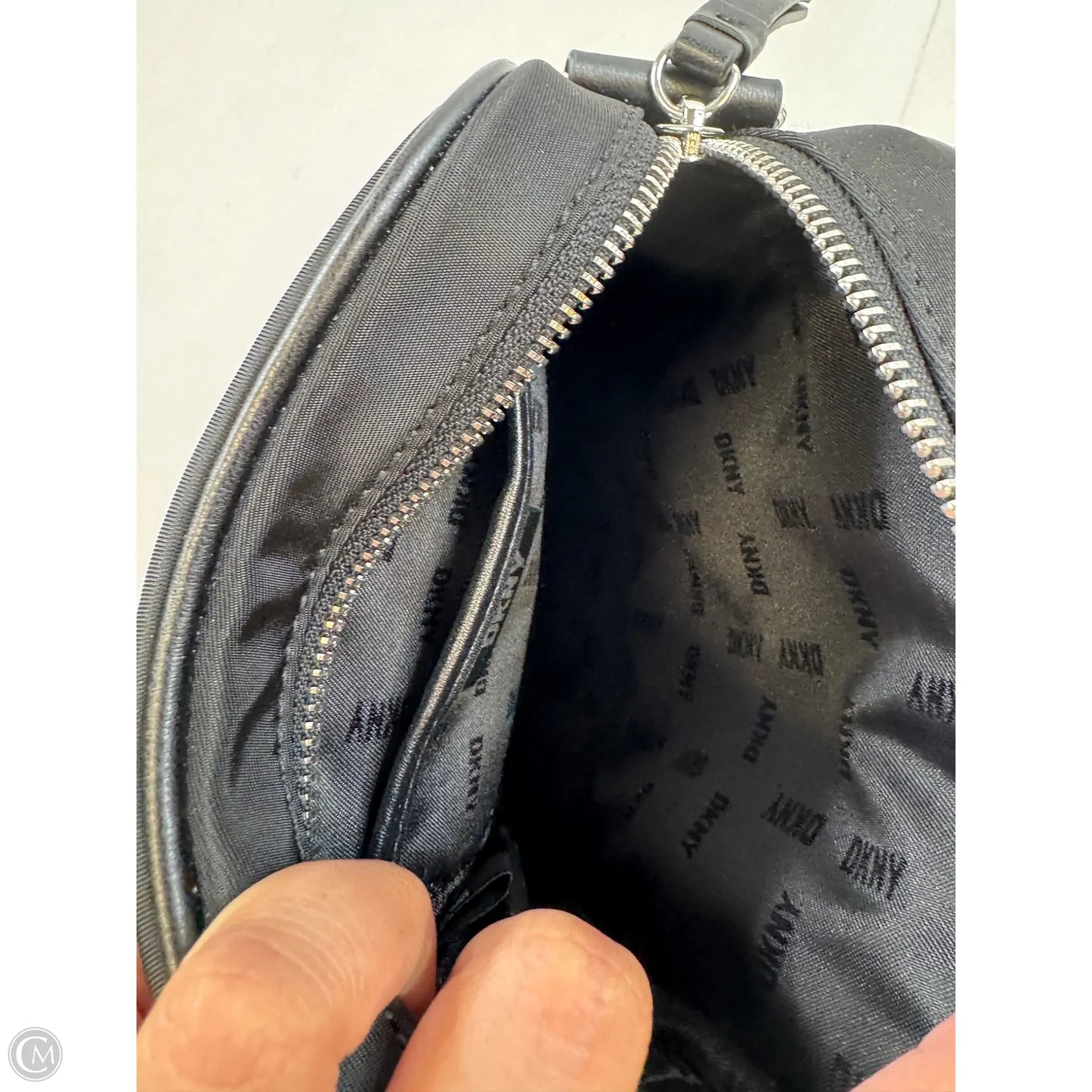 Crossbody By Dkny, Size: Small