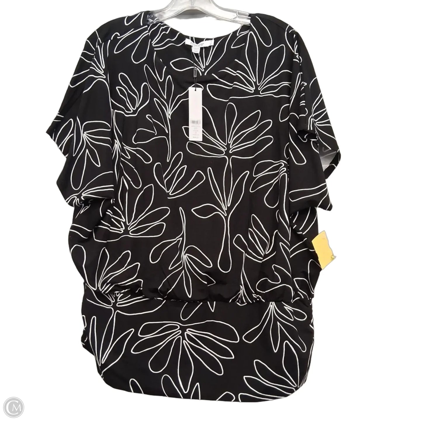 Top Short Sleeve By Chicos In Black & White, Size: Xl