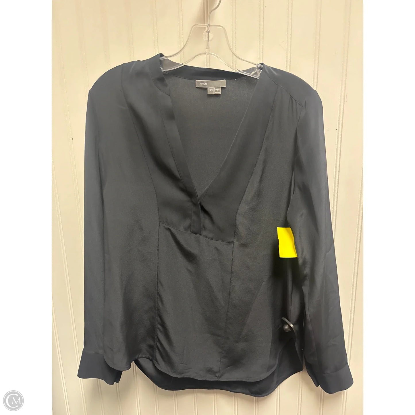 Top Long Sleeve By Vince In Navy, Size: Xs