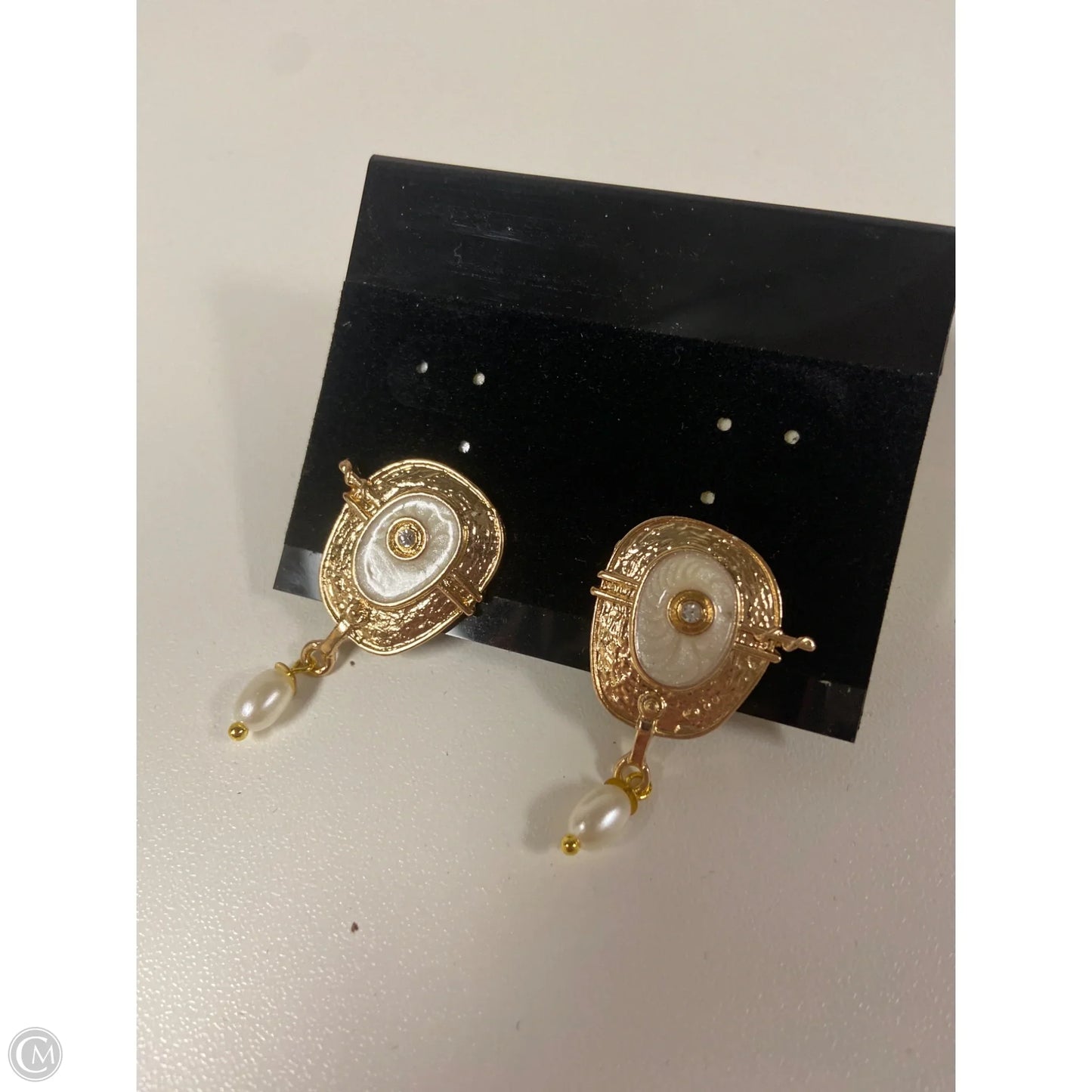 Earrings Dangle/drop By Clothes Mentor, Size: 1