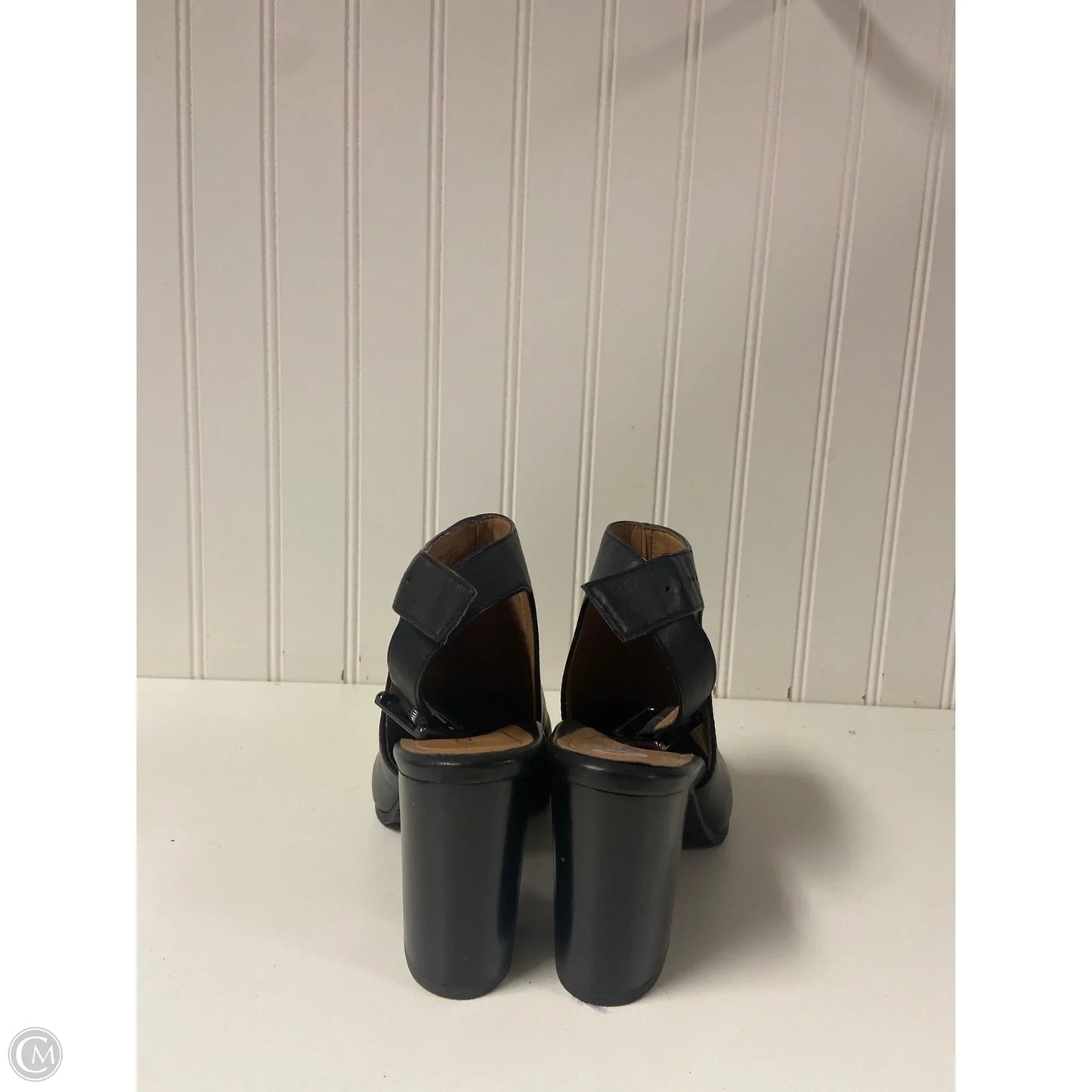 Boots Ankle Heels By Vionic In Black, Size: 7