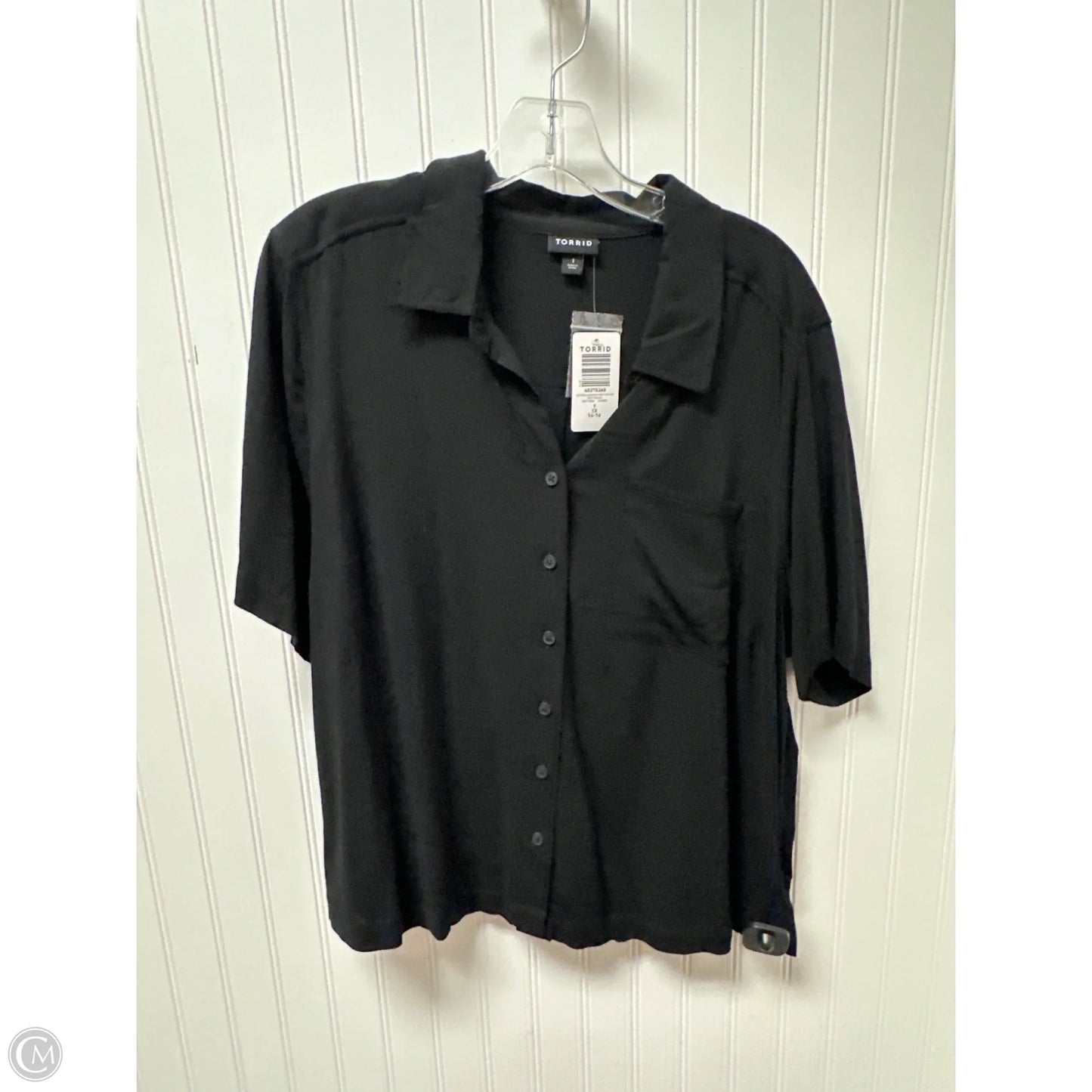 Top Short Sleeve By Torrid In Black, Size: 1x