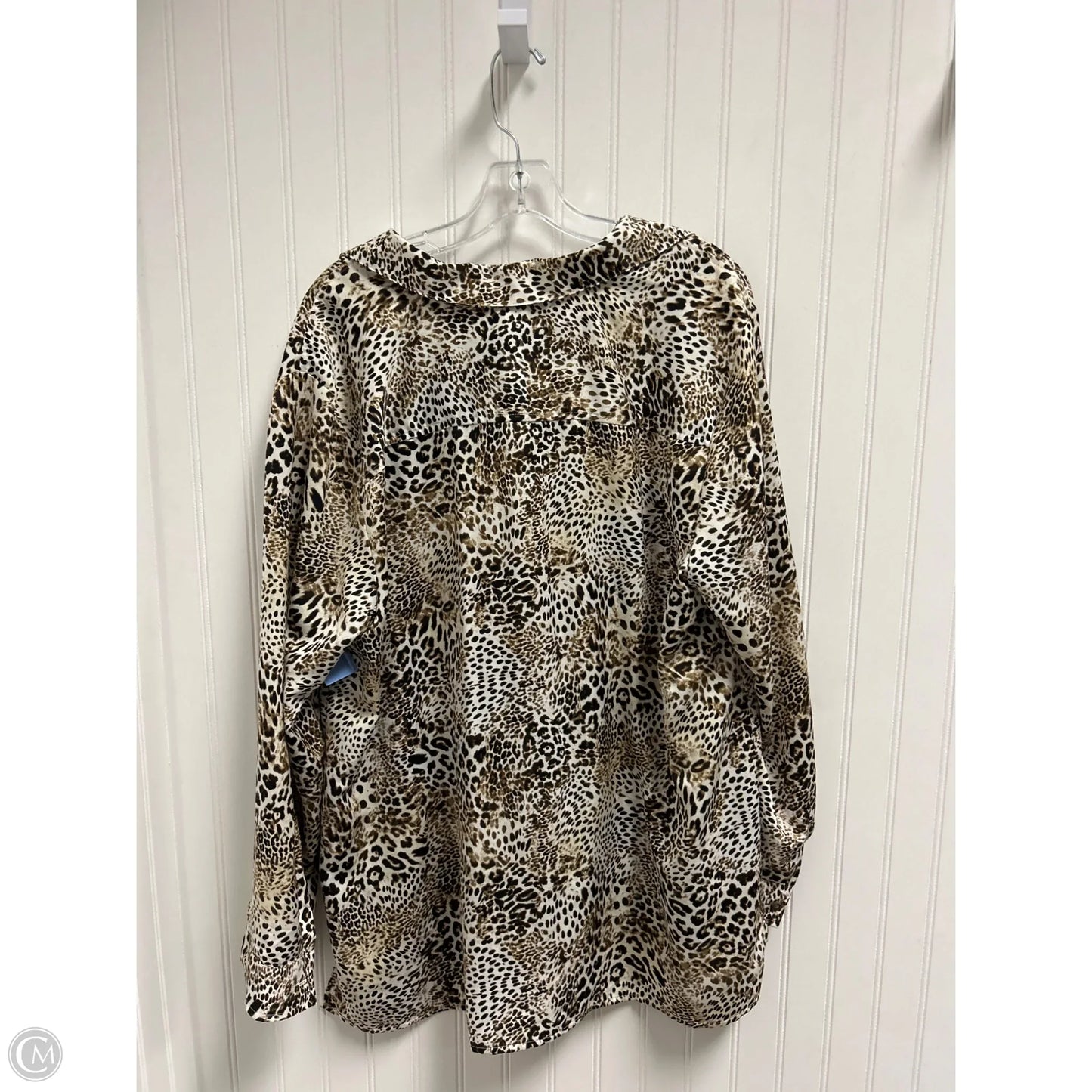 Top Long Sleeve By Chicos In Animal Print, Size: Xl