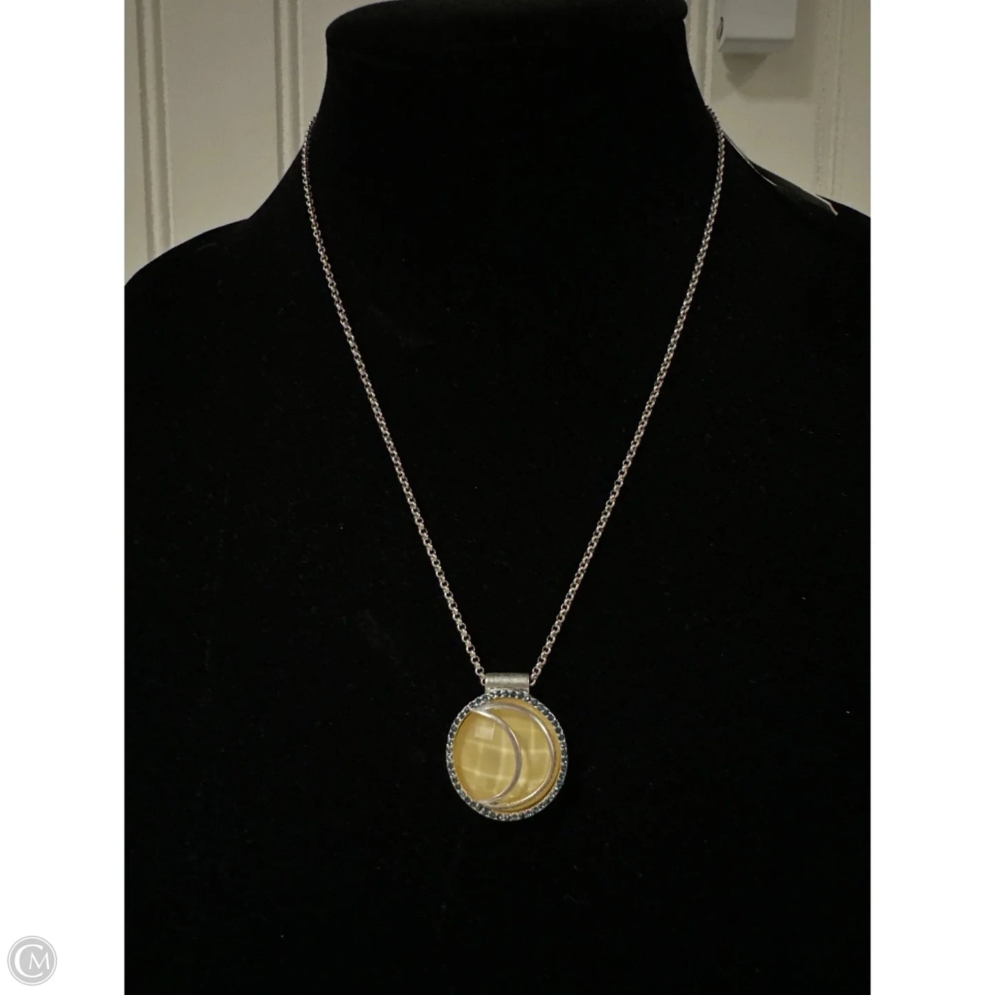 Necklace Pendant By Lucky Brand, Size: 1