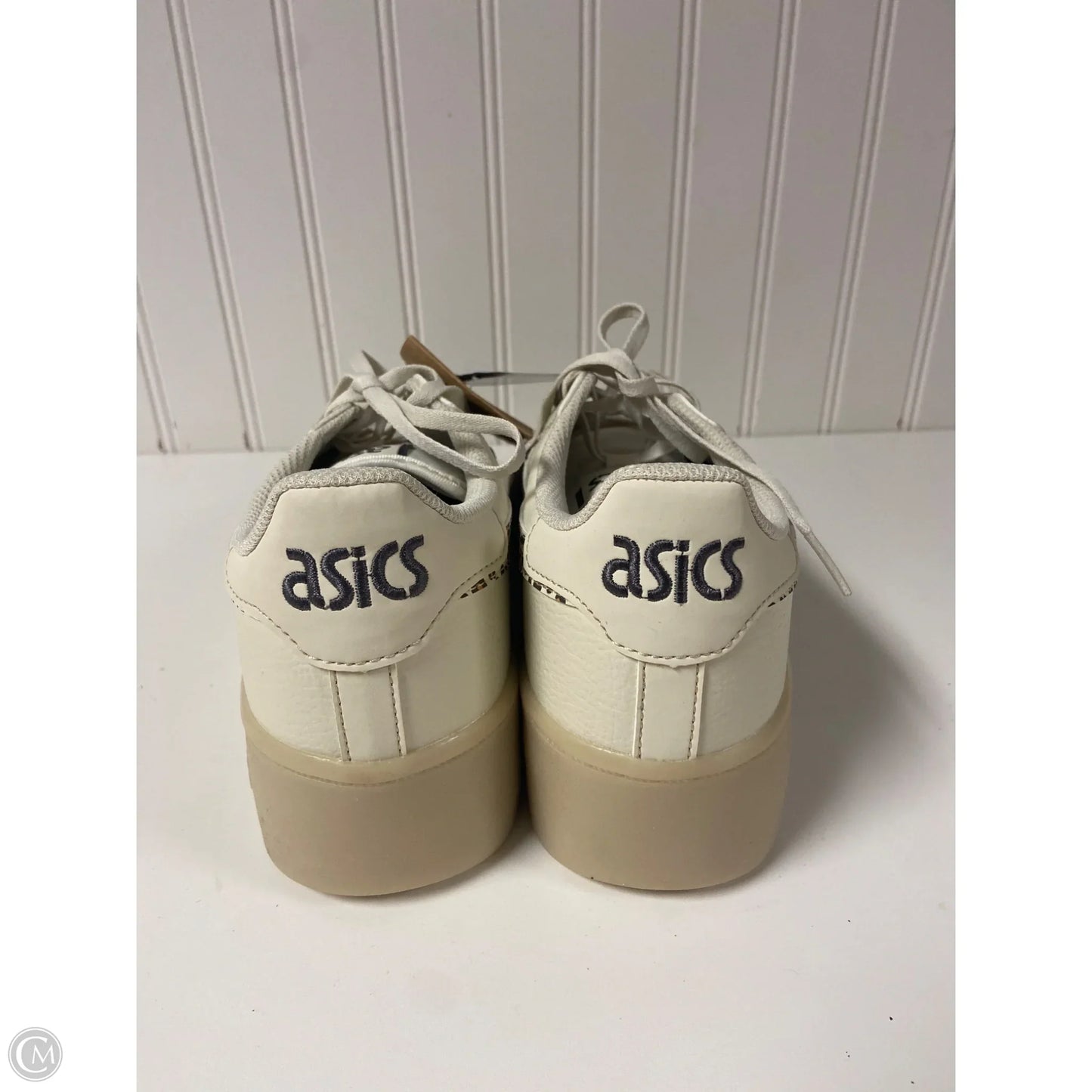 Shoes Sneakers By Asics In Cream, Size: 9.5