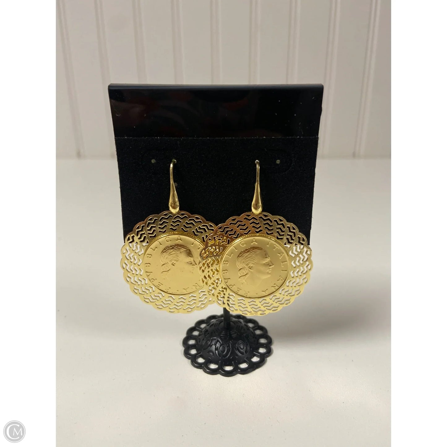 Earrings Dangle/drop By Clothes Mentor