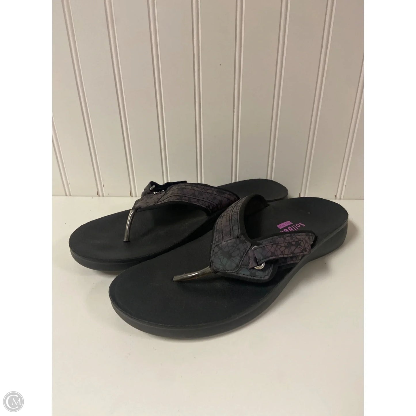 Sandals Flip Flops By Clothes Mentor In Black, Size: 11.5
