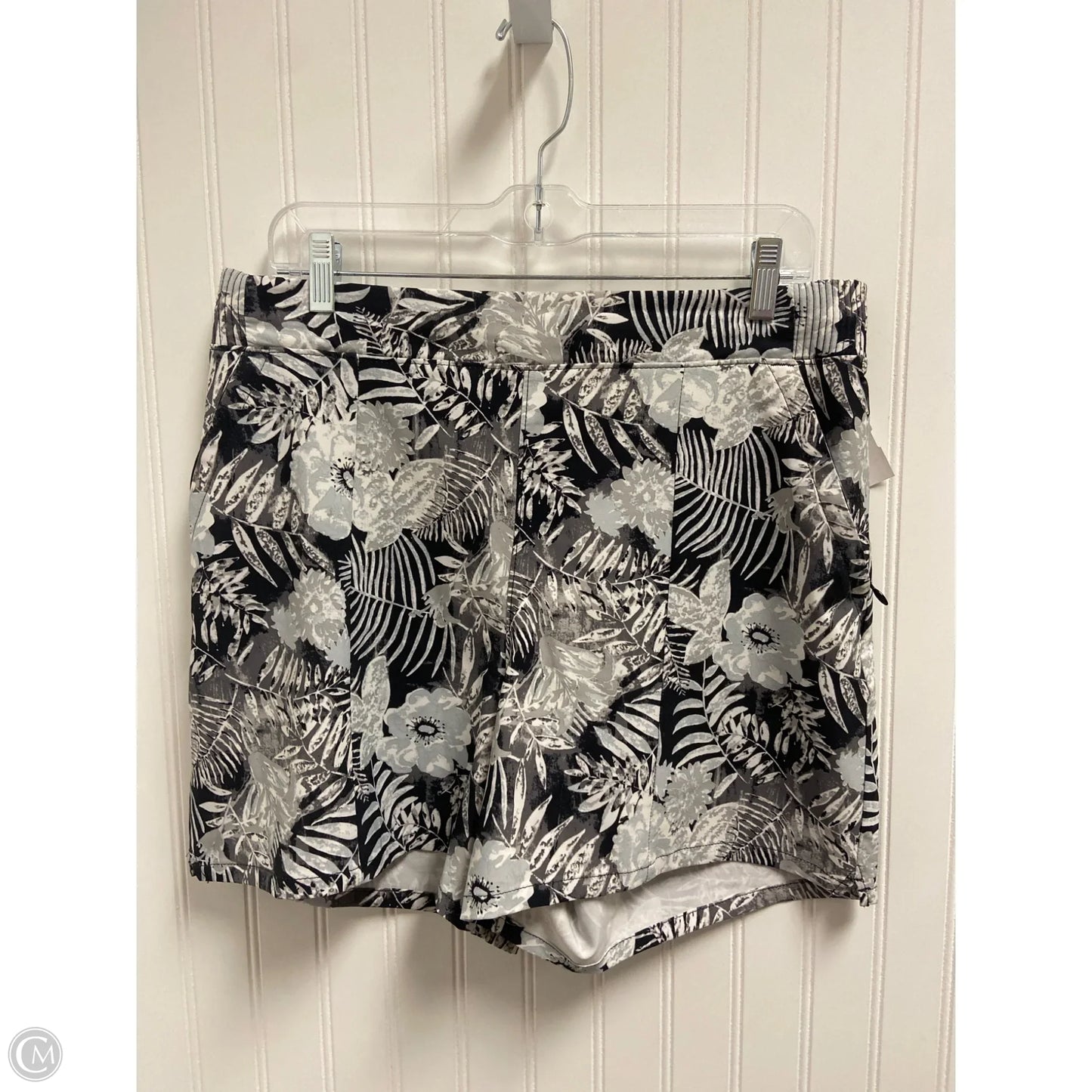 Athletic Shorts By Columbia In Black & Grey, Size: M