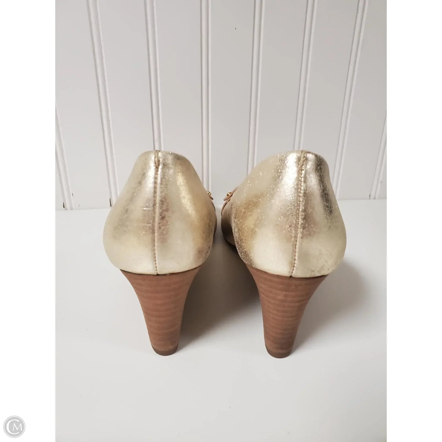 Shoes Designer By Tory Burch In Gold, Size: 6