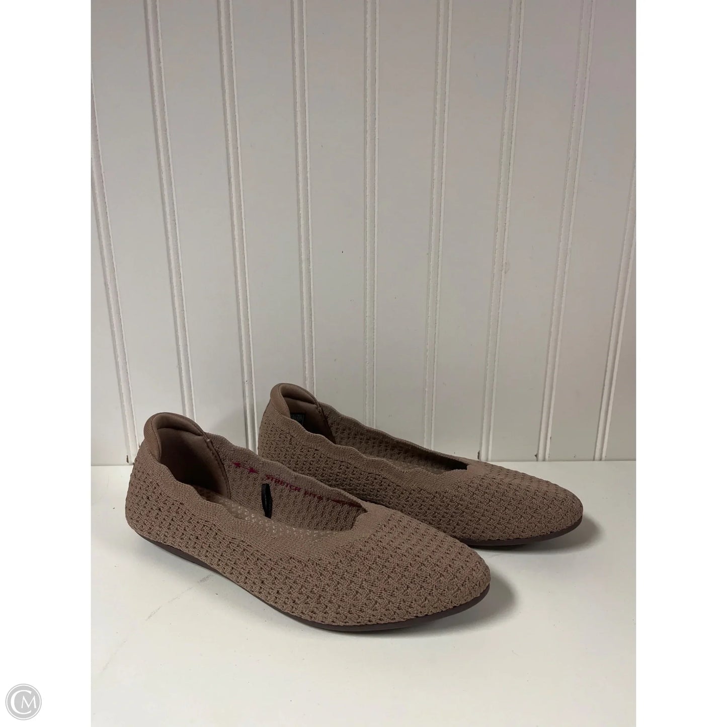 Shoes Flats By Skechers In Mauve, Size: 6.5
