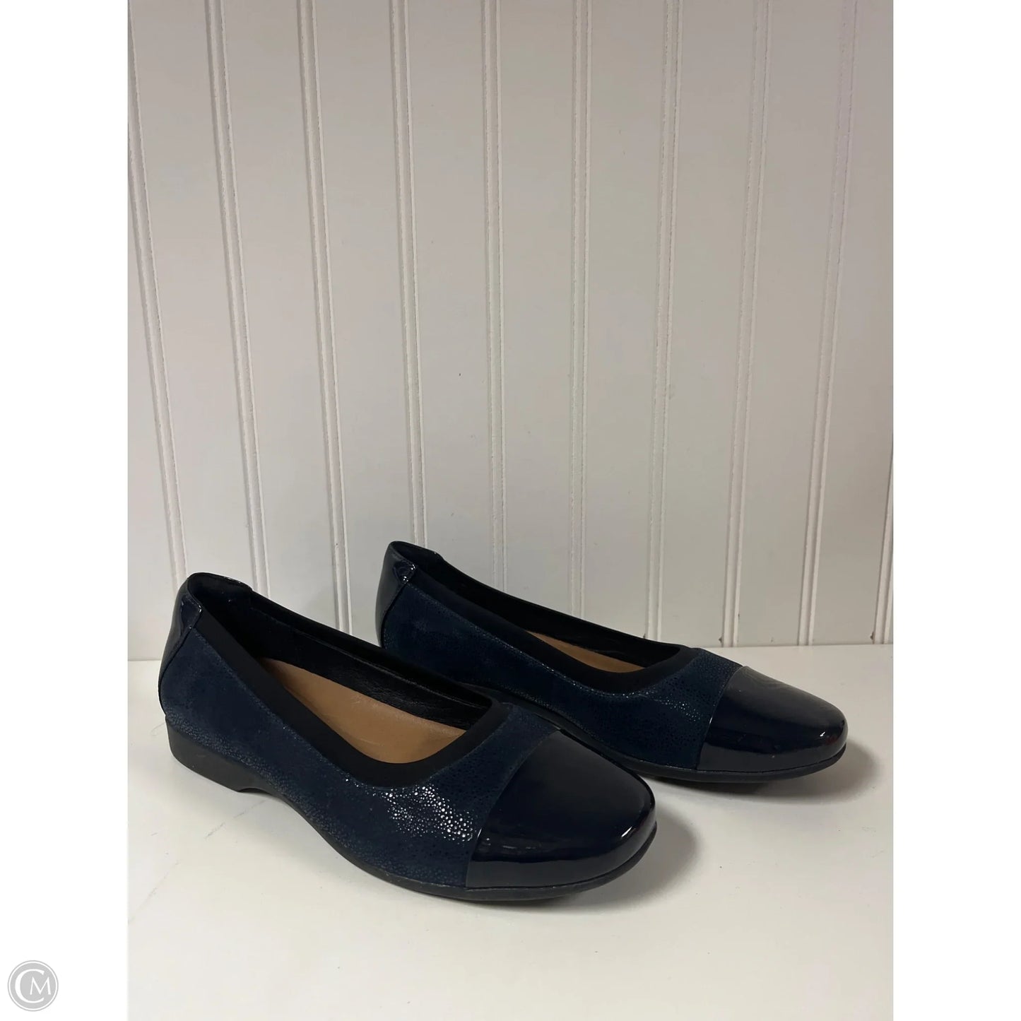 Shoes Flats By Clarks In Navy, Size: 8