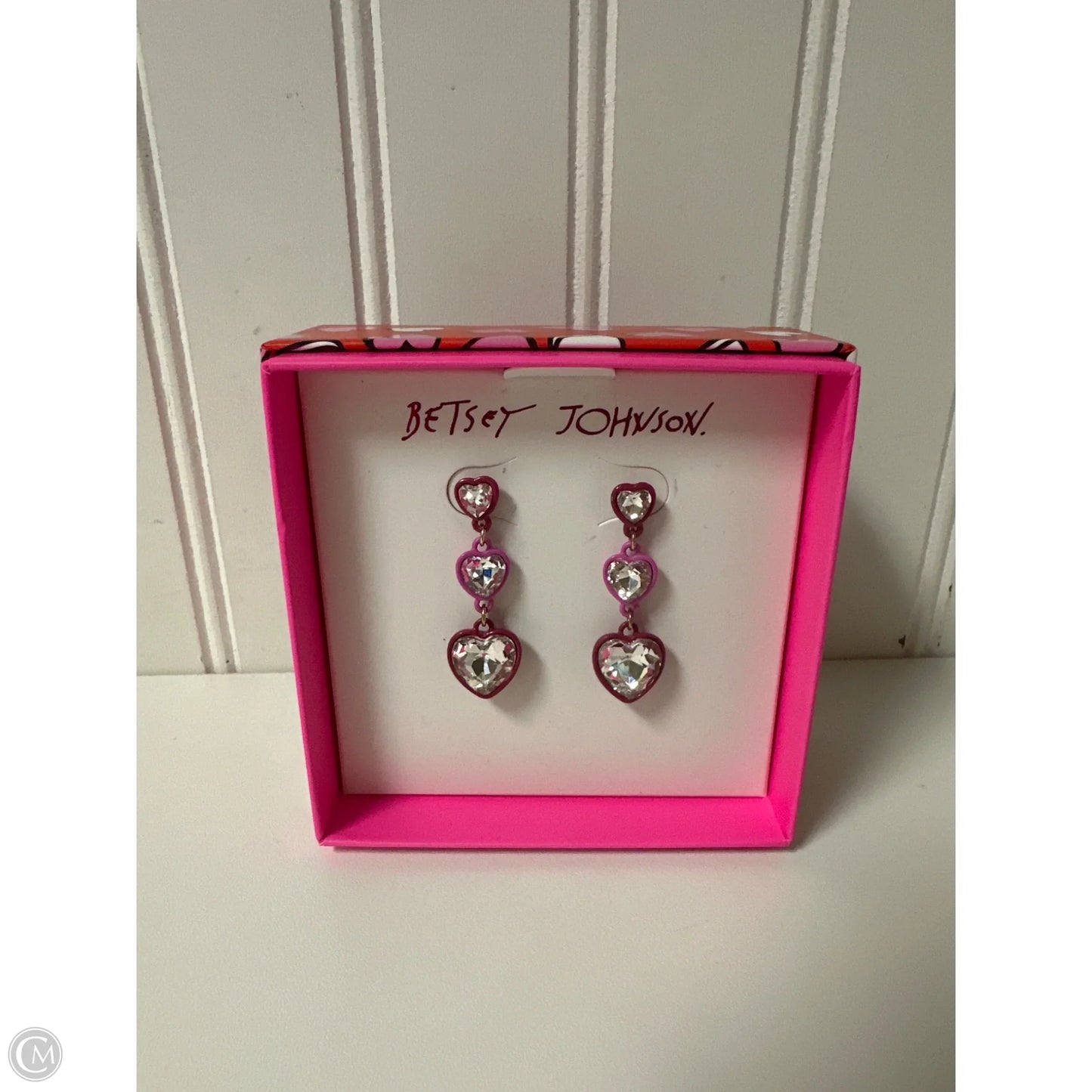 Earrings Dangle/drop By Betsey Johnson, Size: 1