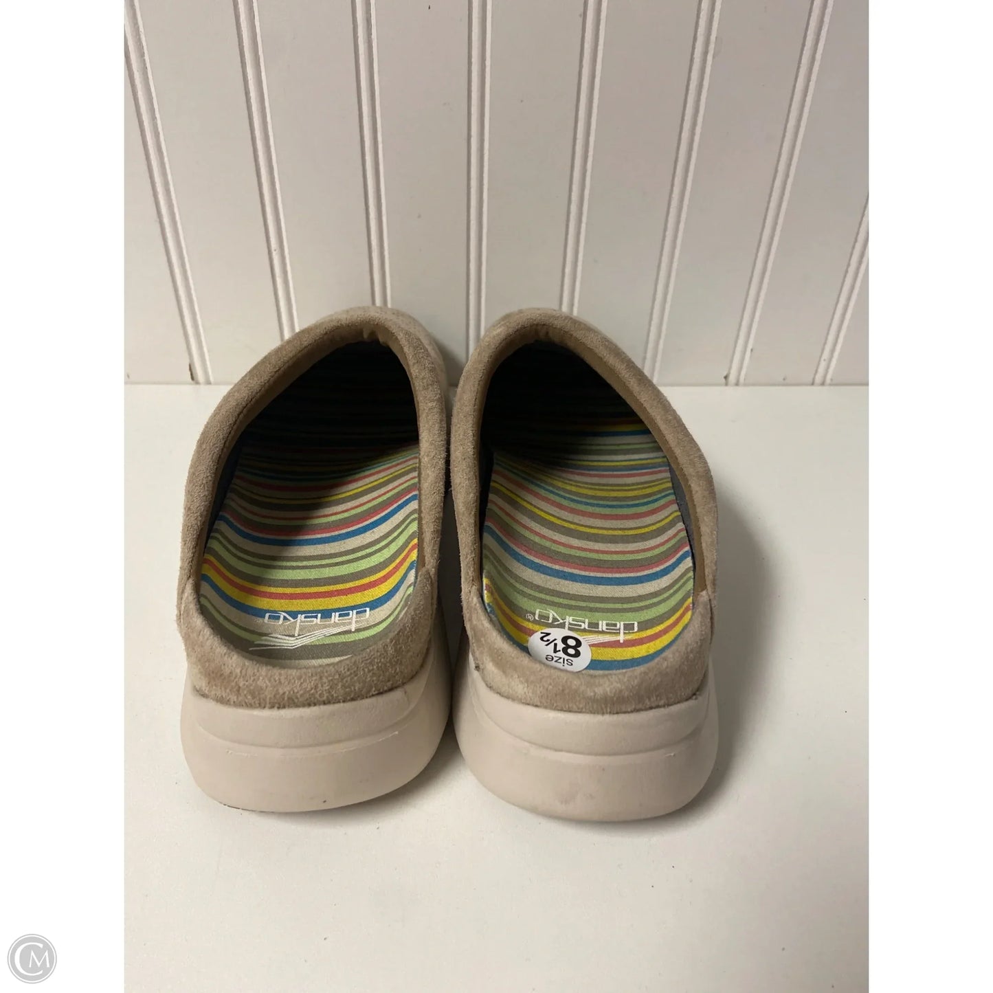 Shoes Flats By Dansko In Taupe, Size: 8.5