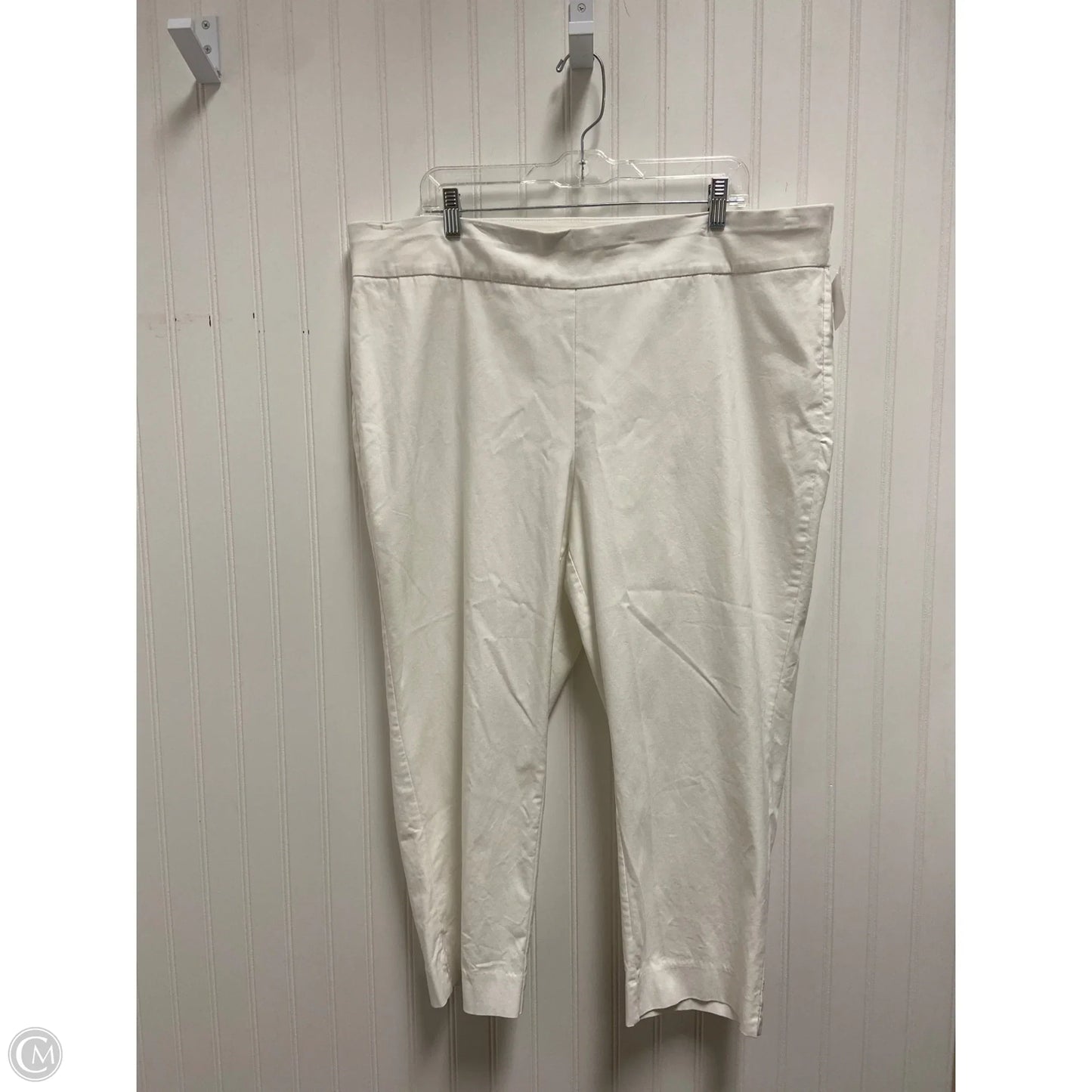 Pants Cropped By Chicos In White, Size: 1x