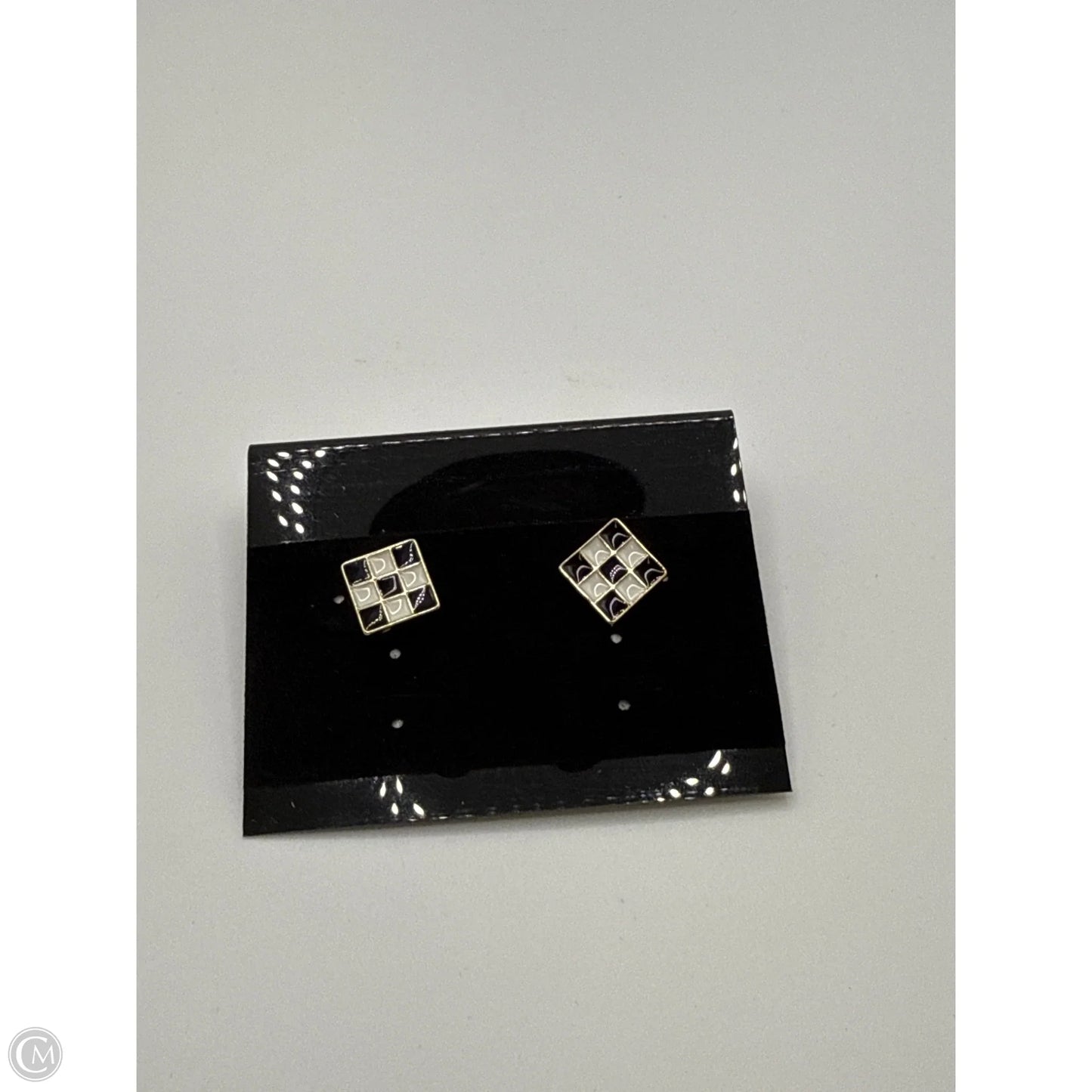 Earrings Stud By Clothes Mentor, Size: 1