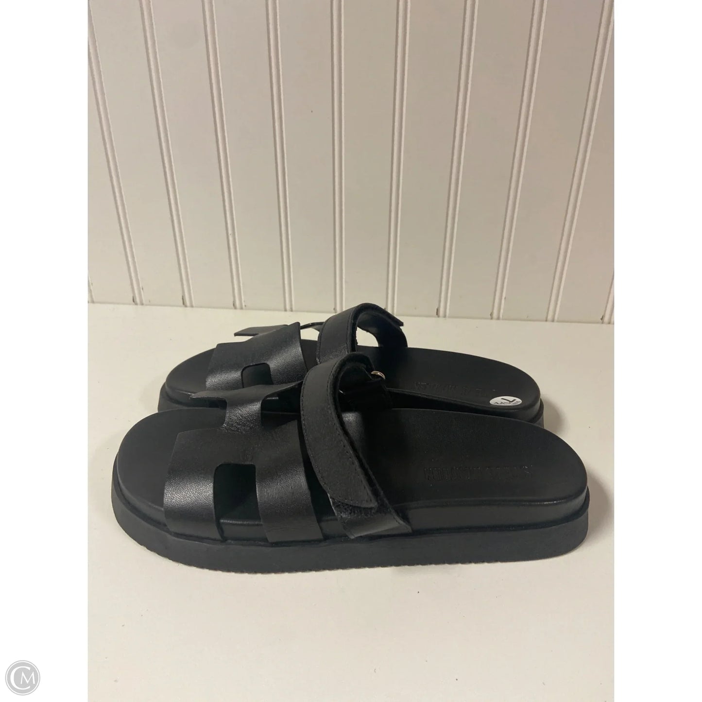 Sandals Flats By Steve Madden In Black, Size: 7.5