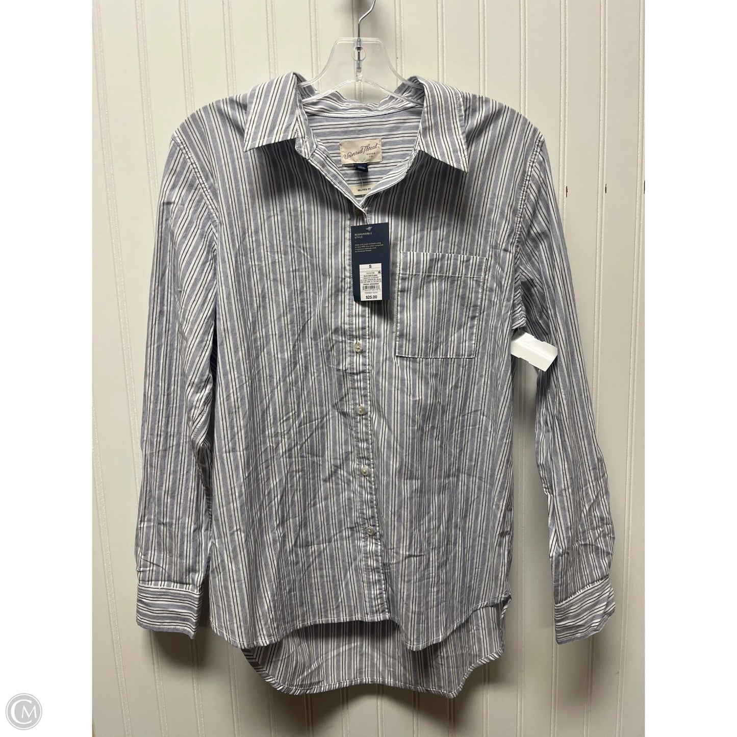 Top Long Sleeve By Universal Thread In Striped Pattern, Size: S
