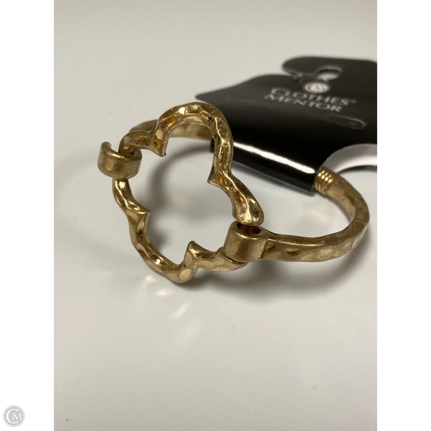 Bracelet Bangle By Clothes Mentor, Size: 1