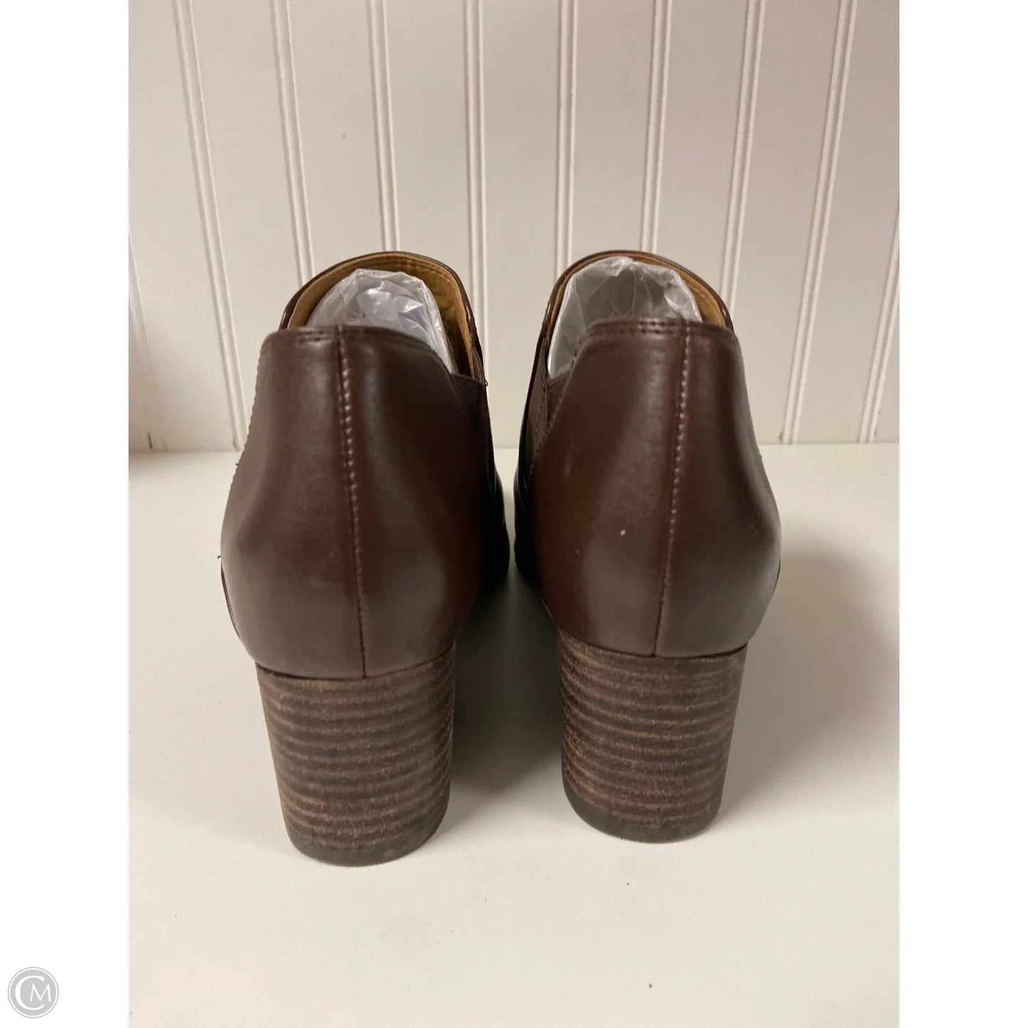 Boots Ankle Heels By Vionic In Brown, Size: 8