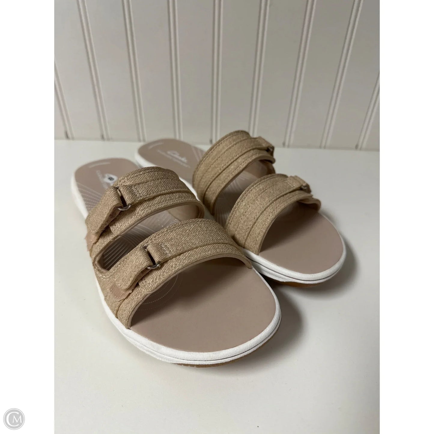 Sandals Flats By Clarks In Beige, Size: 8
