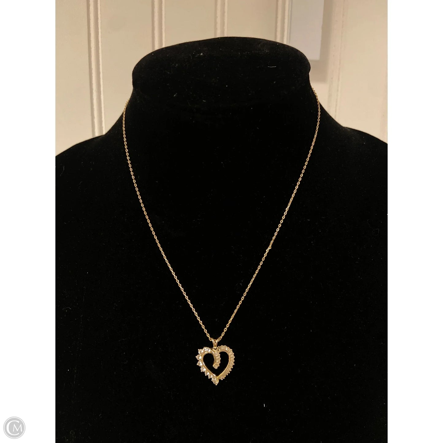 Necklace Pendant By Clothes Mentor, Size: 1