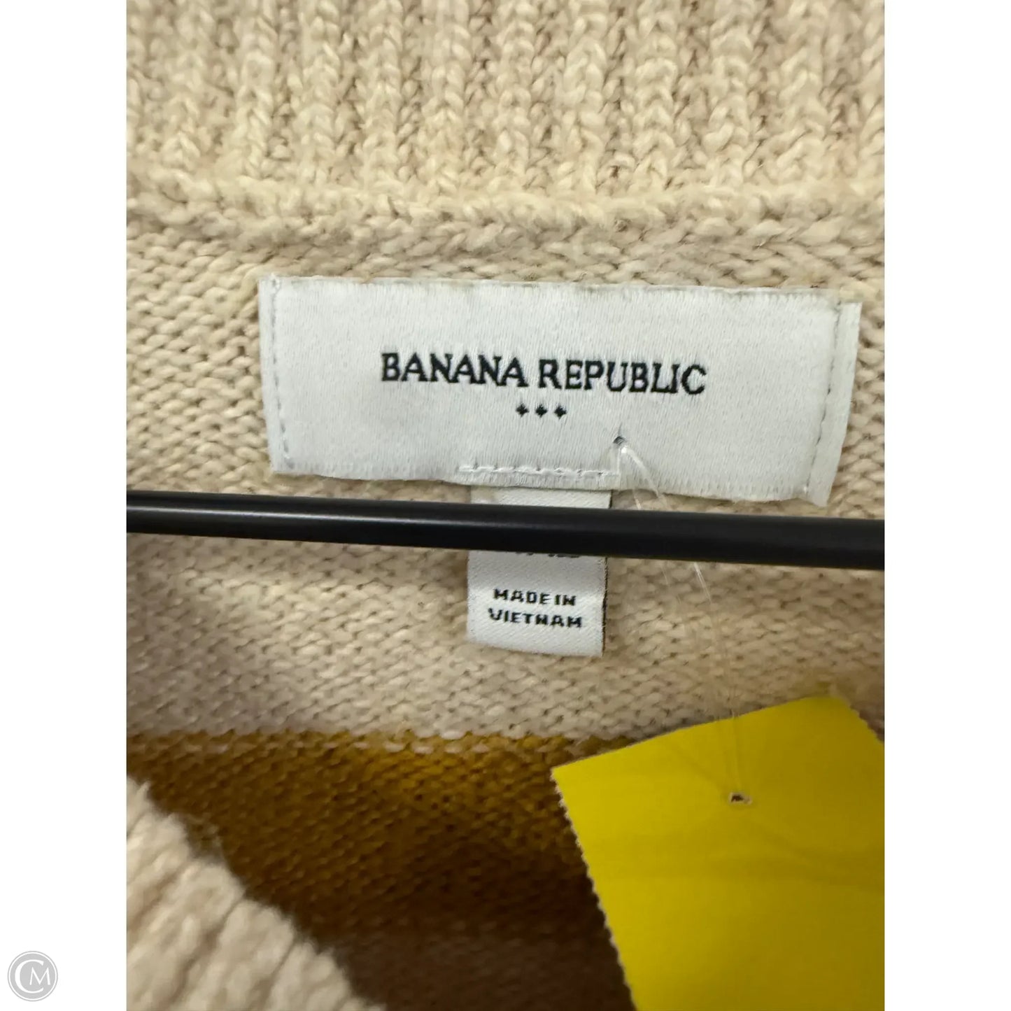 Sweater By Banana Republic In Cream & Yellow, Size: Xxl