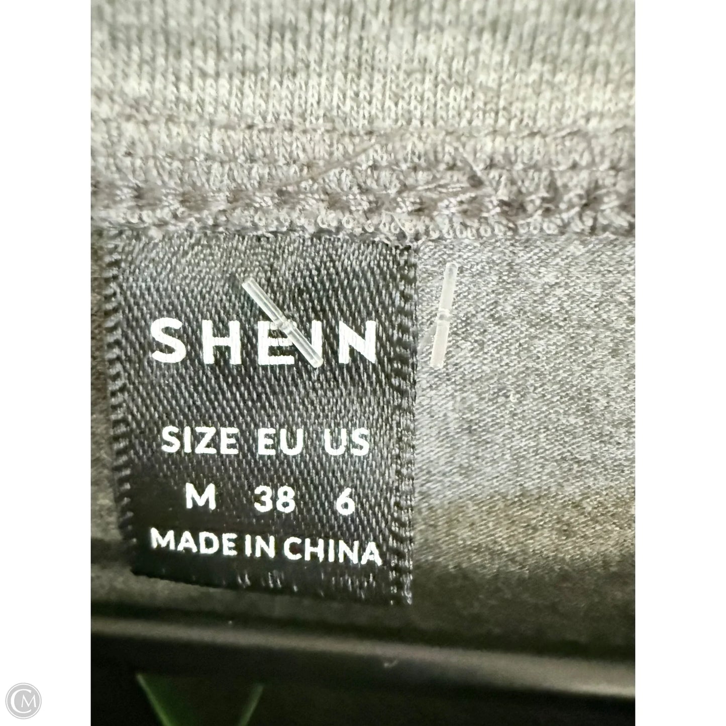 Top Sleeveless Basic By Shein In Grey, Size: M
