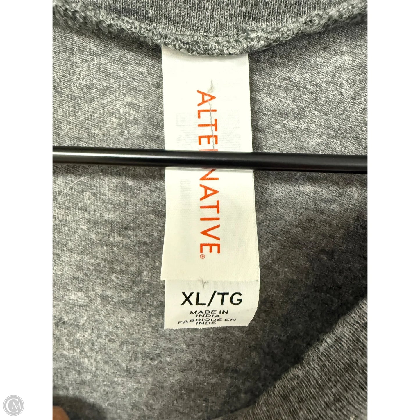 Top Short Sleeve Basic By Clothes Mentor In Grey, Size: Xl