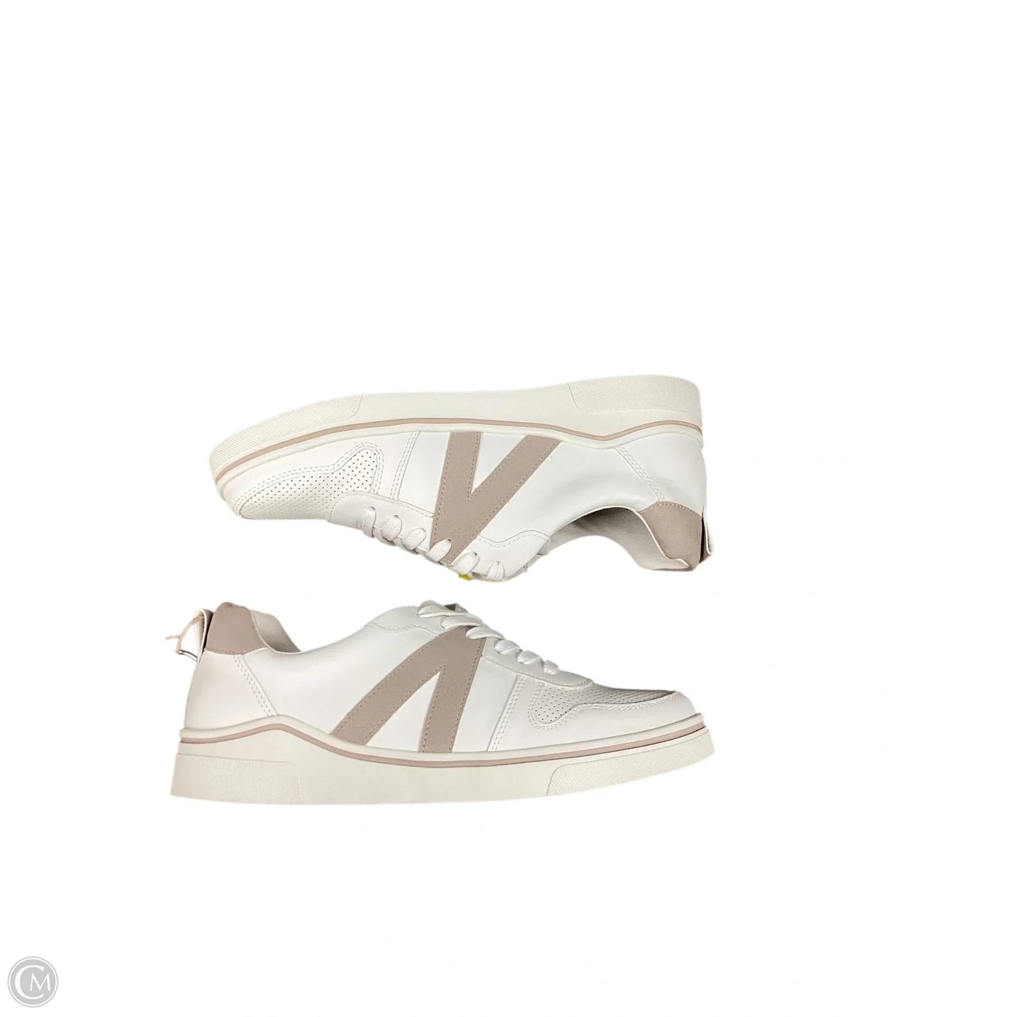 Shoes Sneakers By Mia In White, Size: 8.5