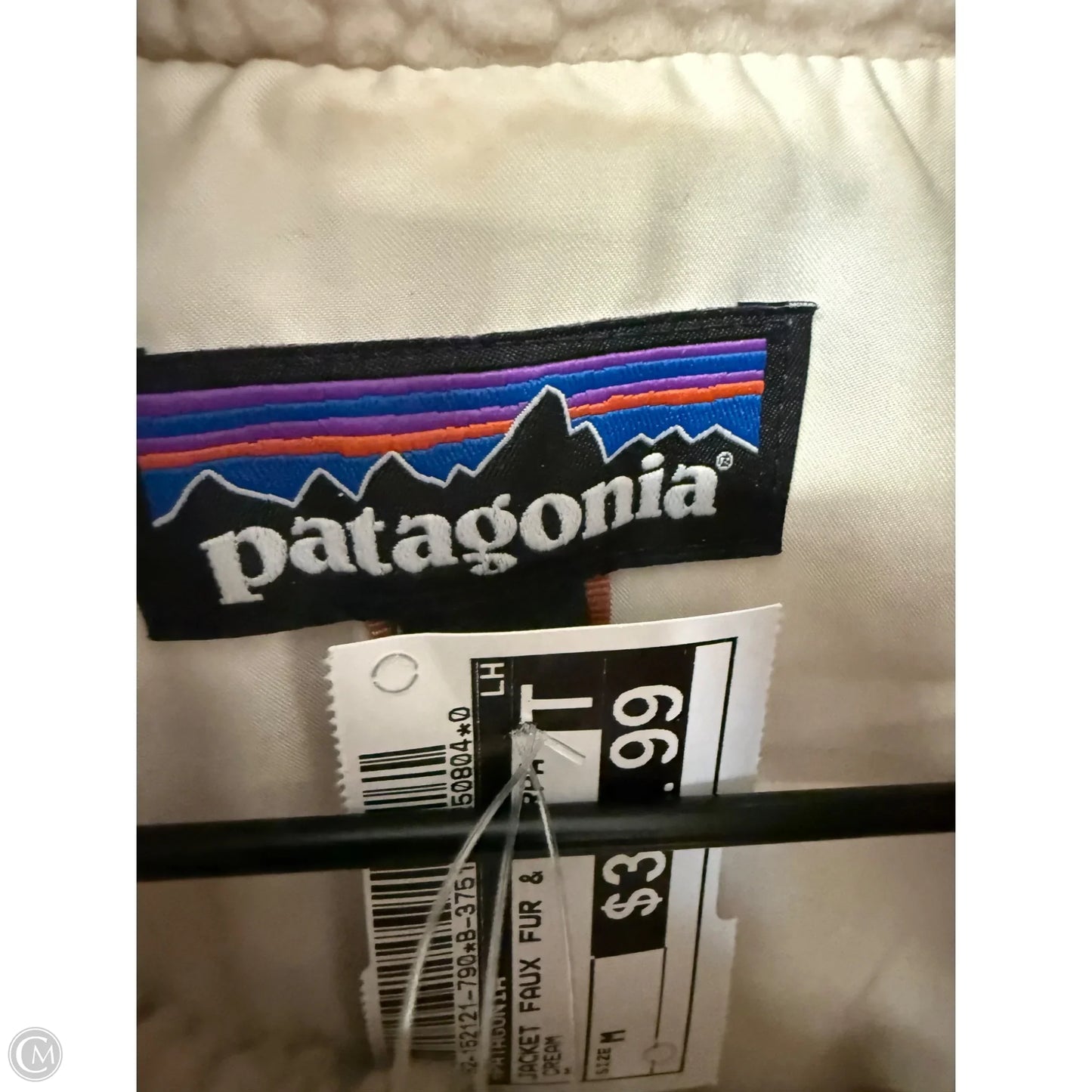 Jacket Faux Fur & Sherpa By Patagonia In Cream, Size: M