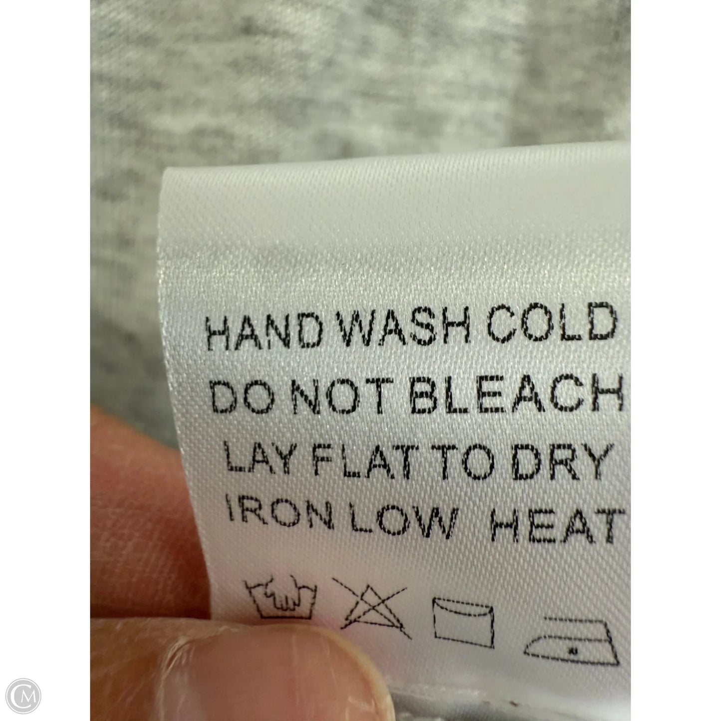 Top Short Sleeve By Clothes Mentor In Grey, Size: L