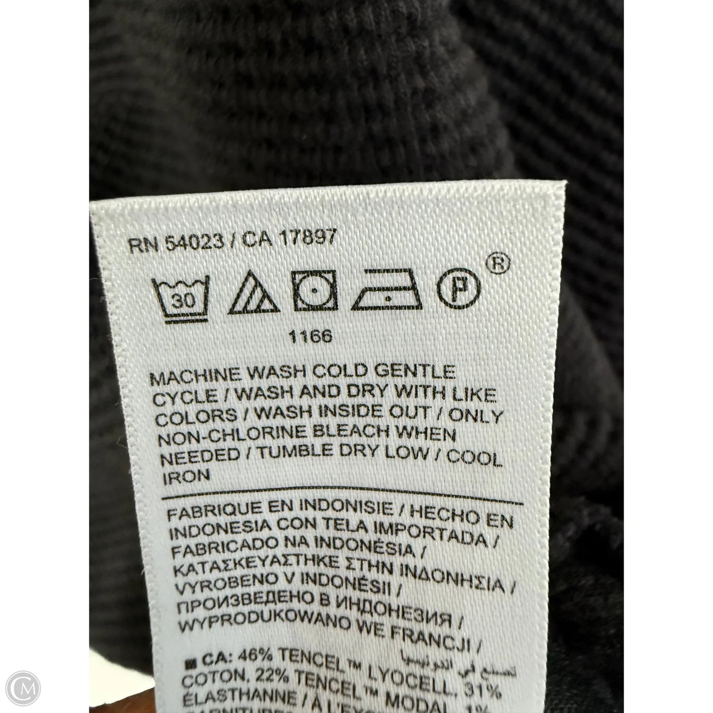 Athletic Sweatshirt Hoodie By Athleta In Black, Size: Xl