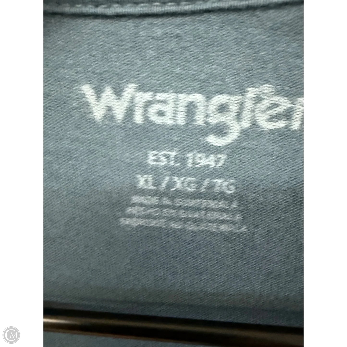 Top Short Sleeve By Wrangler In Blue, Size: Xl