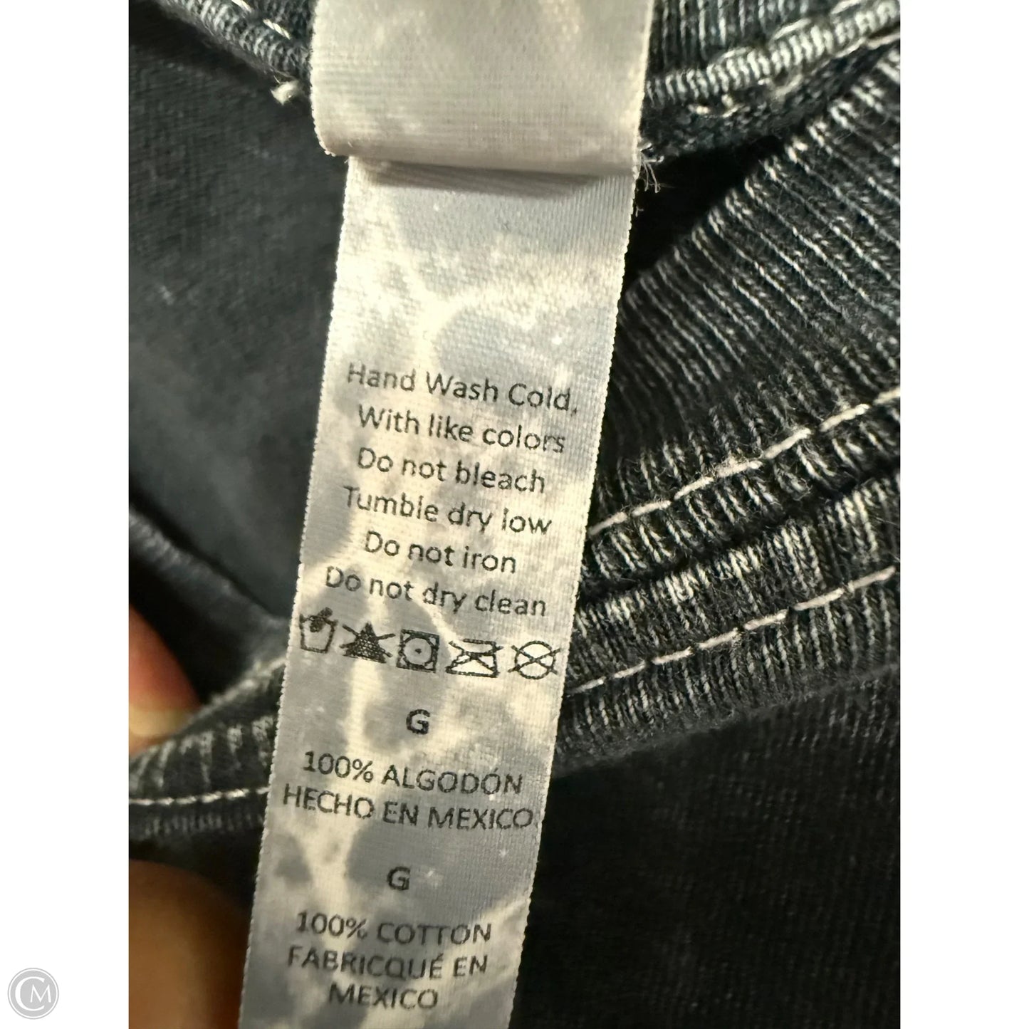 Top Short Sleeve By Clothes Mentor In Grey, Size: L