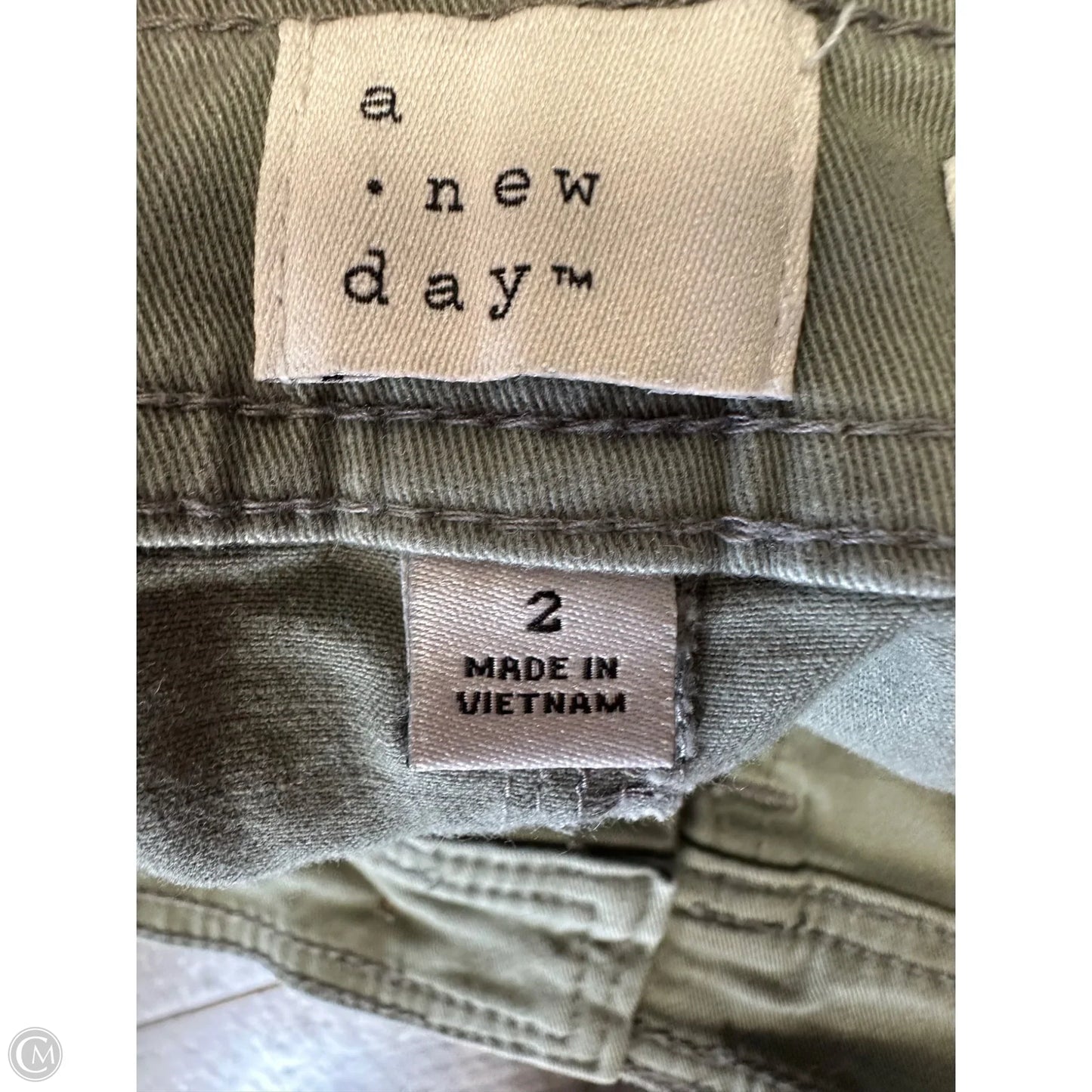 Pants Cargo & Utility By A New Day In Green, Size: 2