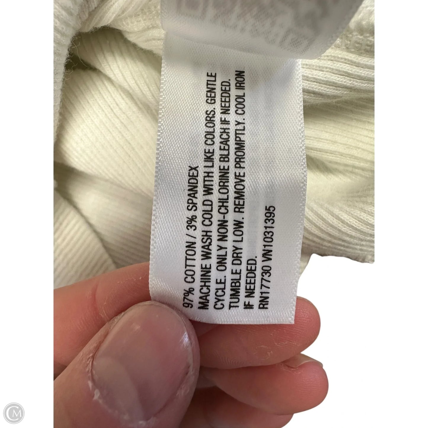 Top Short Sleeve Basic By Universal Thread In White, Size: Xs