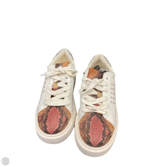 Shoes Sneakers By Jennifer Lopez In White, Size: 7