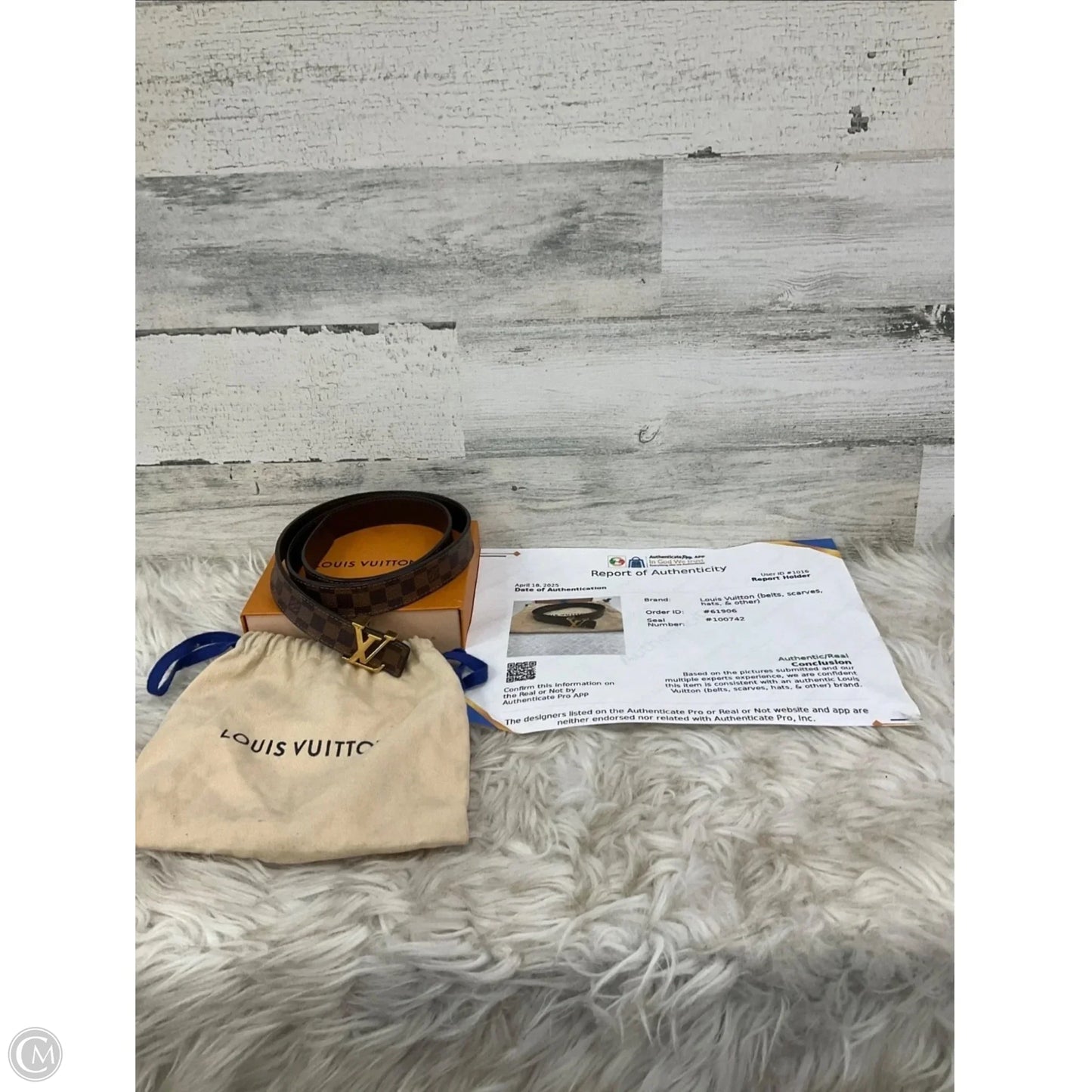 Belt Luxury Designer By Louis Vuitton, Size: Medium