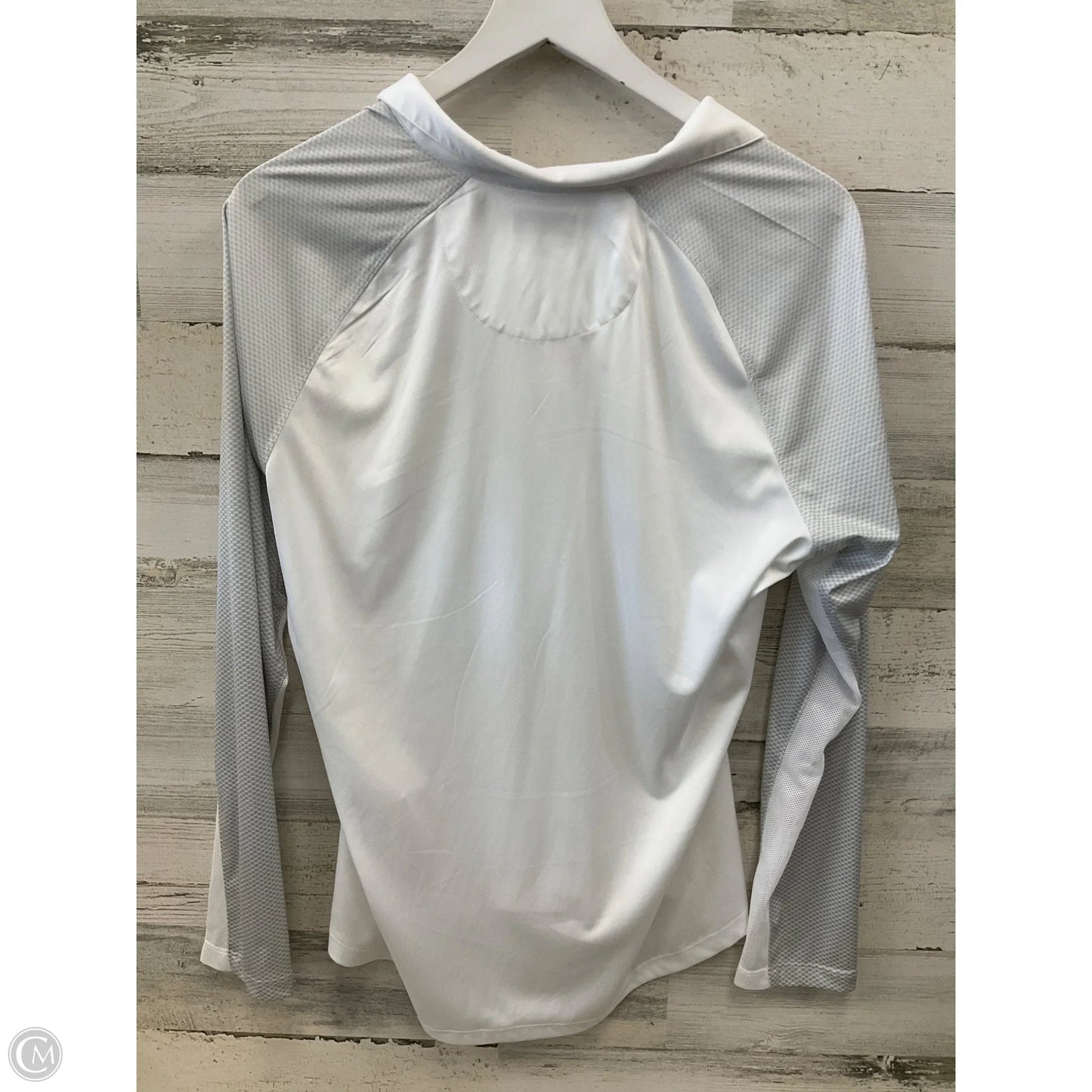 Athletic Top Long Sleeve Collar By Clothes Mentor In White, Size: Xl