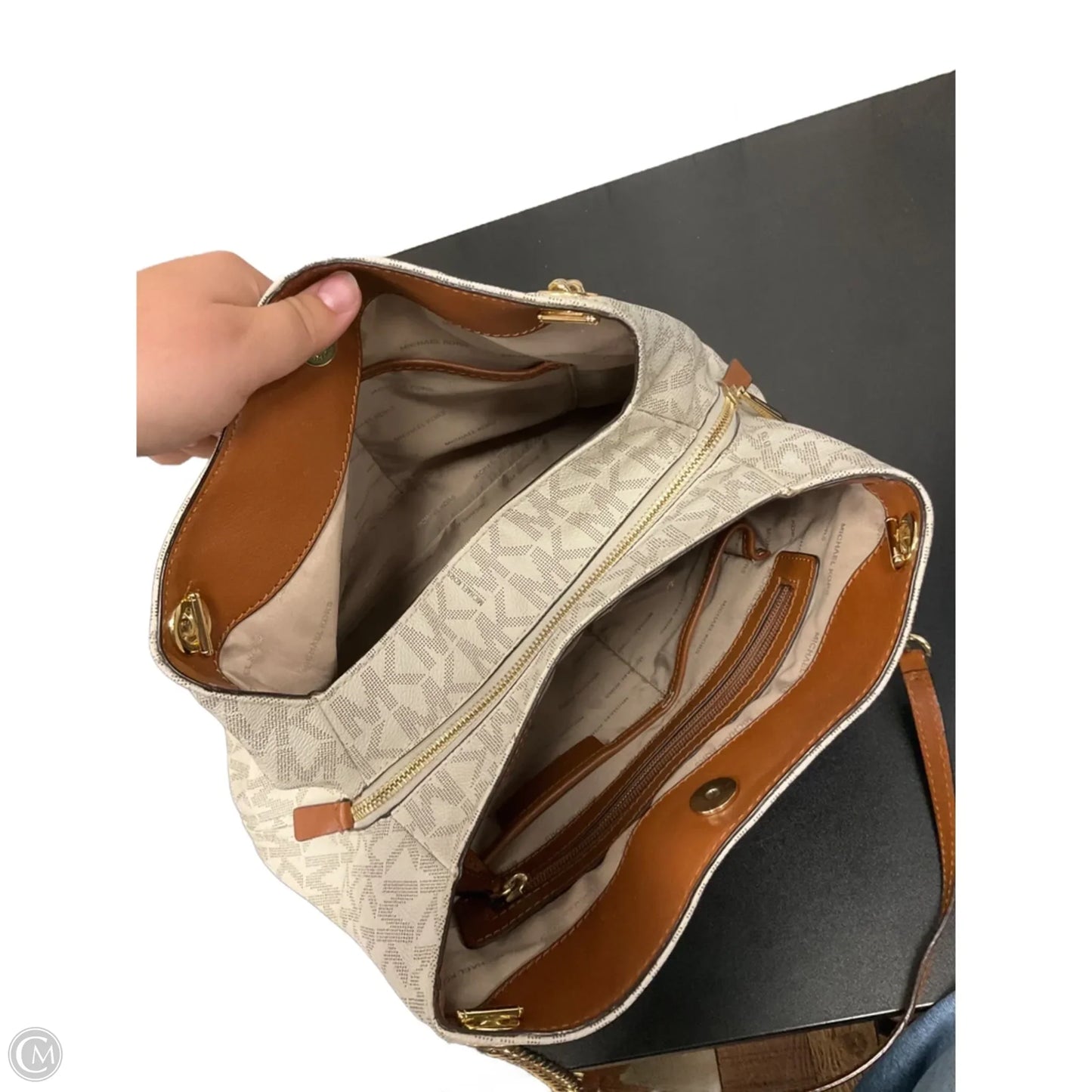 Handbag Designer By Michael Kors, Size: Medium