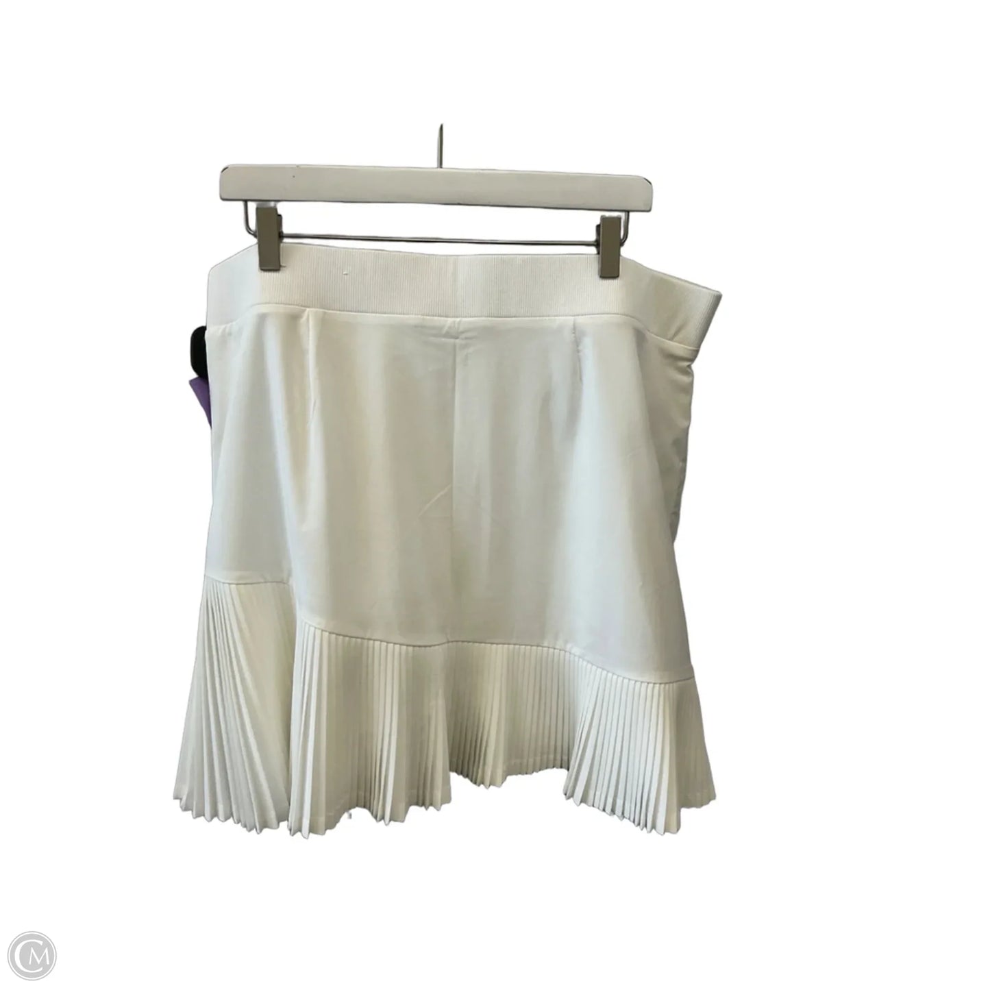 Skort By Chicos In White, Size: 16