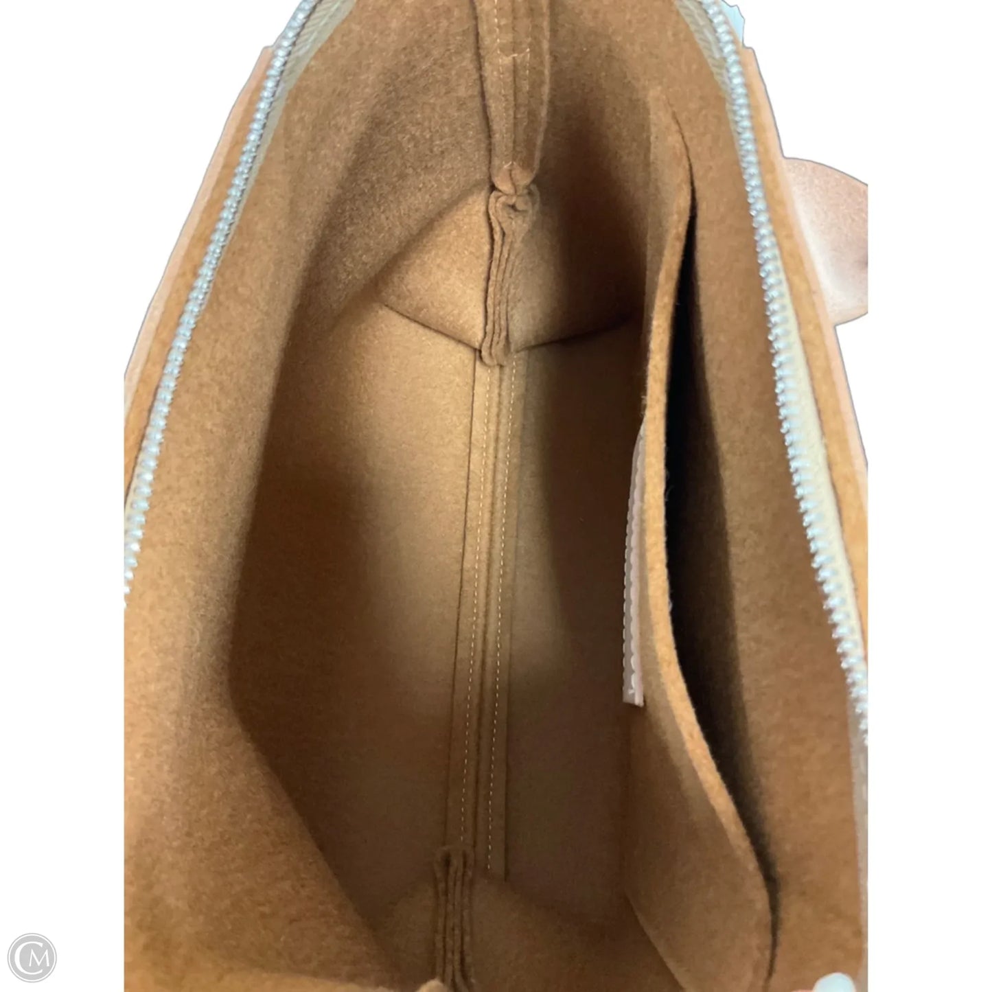 Crossbody By Clothes Mentor, Size: Medium