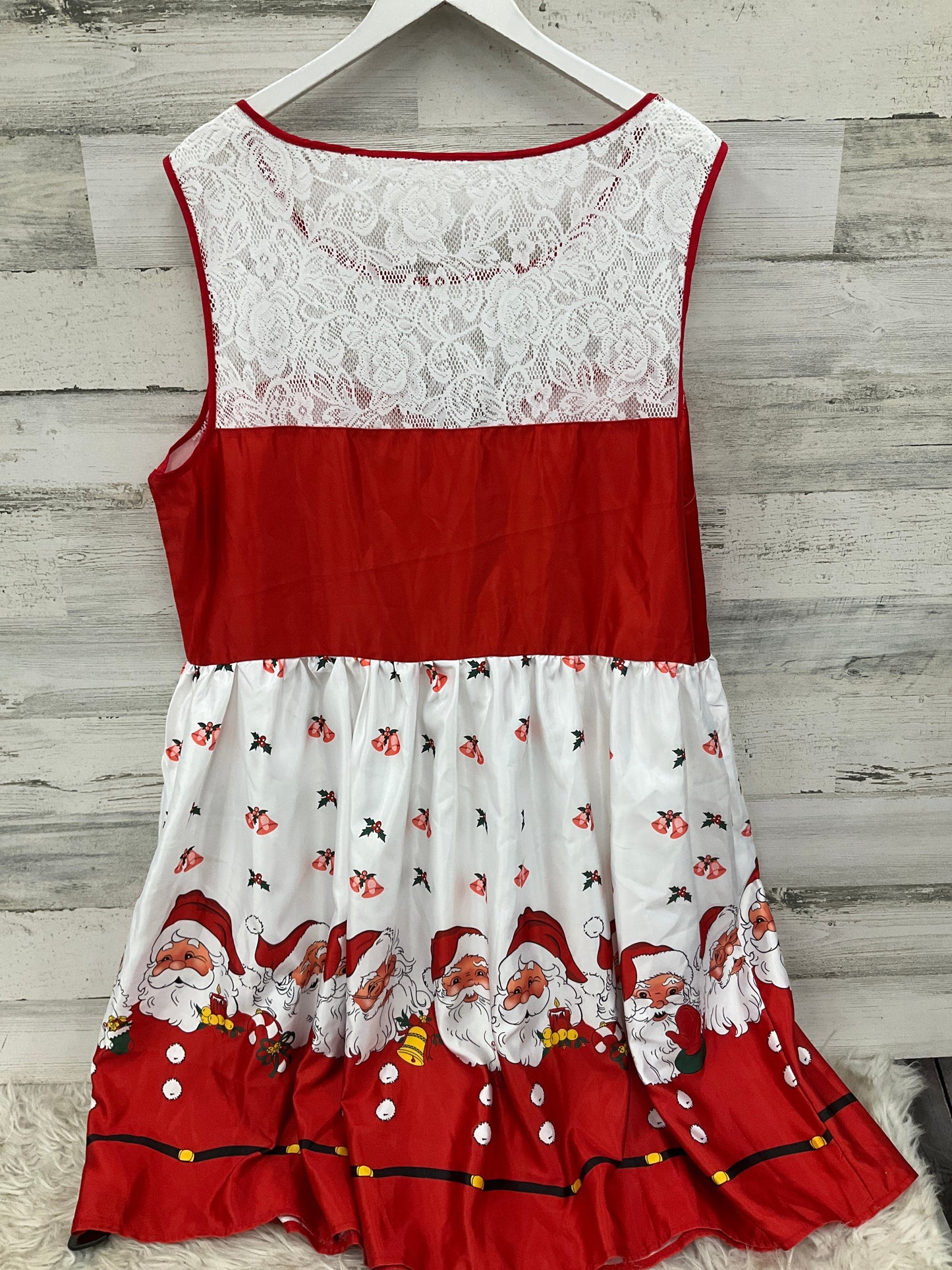 Dress Casual Short By Clothes Mentor In Red, Size: 3x