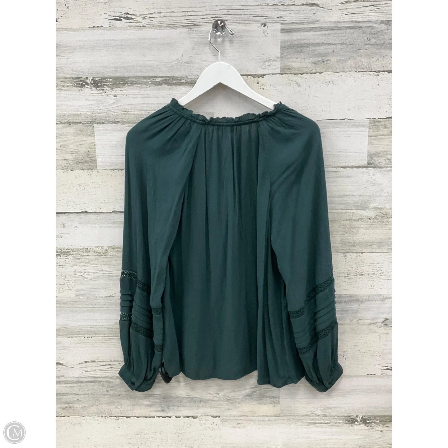 Top Long Sleeve By Knox Rose In Green, Size: S