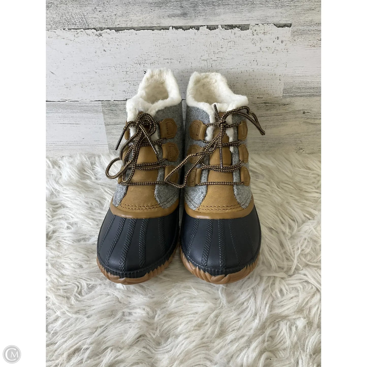 Boots Ankle Flats By Sorel In Grey, Size: 8