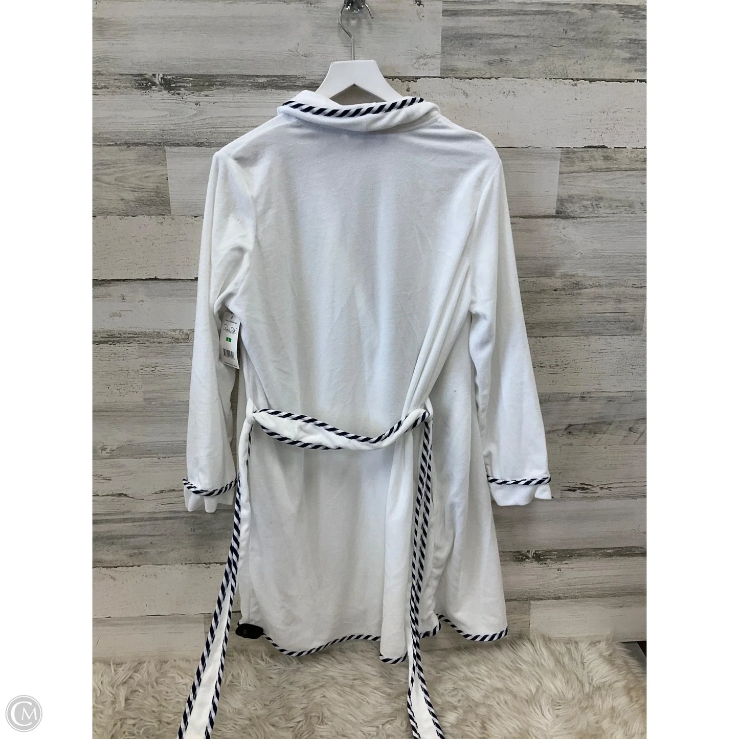 Swimwear Cover-up By Clothes Mentor In White, Size: L