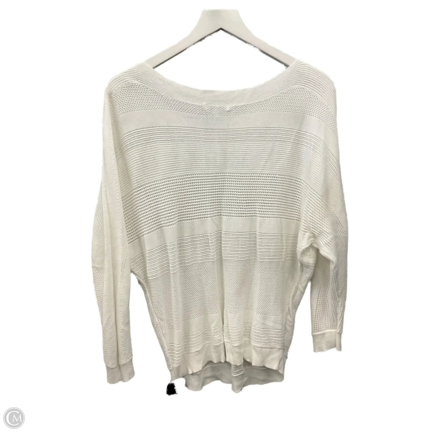 Top Long Sleeve By Clothes Mentor In White, Size: L